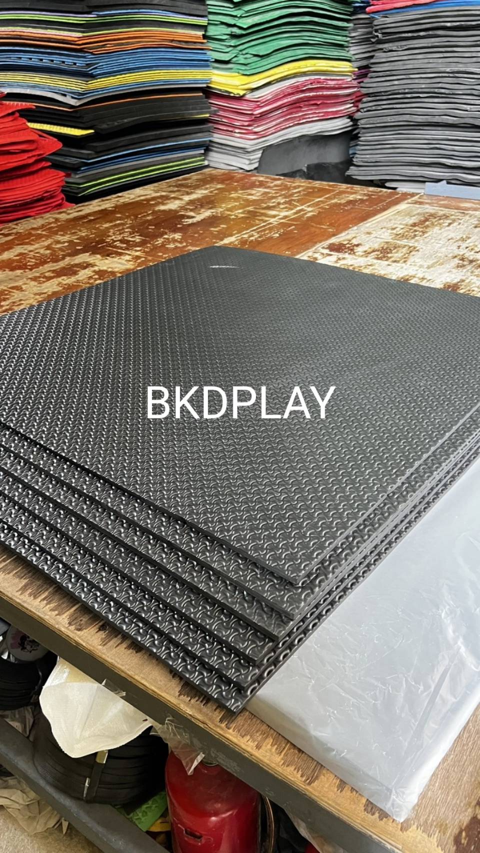 แผ่นปูพื้นจิ๊กซอกันกระแทก โฟมยาง งานไทยพรีเมี่ยมขนาดแผ่น100x100 หนา10-50 มม.,แผ่นกันกระแทก,แผ่นยาง EVA,ยางปูพื้น,จิ๊กซอว์ปูพื้น, ปูกับห้องเด็ก ห้องออกกำลังกาย ฟิสเนส ค่ายมวย โรงยิม
