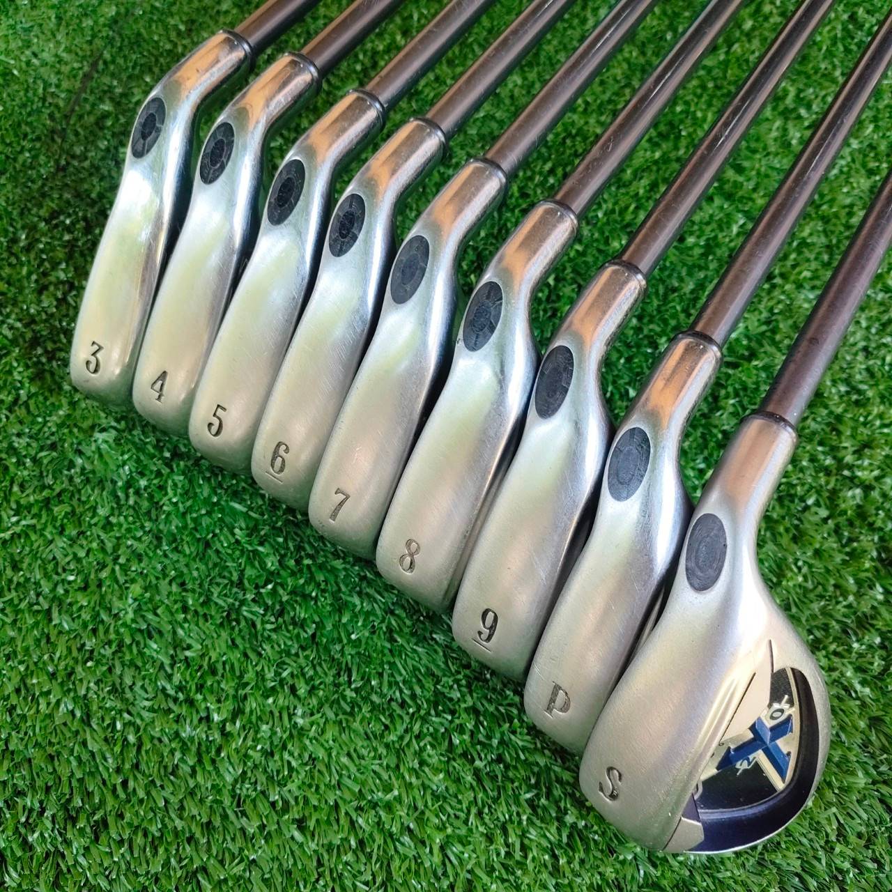 ชุดเหล็ก CALLAWAY X 20 มีเหล็ก 3-9 เเละ PW SW ก้าน CALLAWAY X SERIES FLEX SR สภาพสวยเดิมๆ ครบชุด 9 ชิ้น ตีง่ายมากๆ ชดเชยให้ตีตรง ตีได้ระยะแบบสุดๆ ก้านกริพเดิมทั้งหมด ไม้กอล์ฟพรีเมี่ยมมือสอง ของแท้ By NakaraLuxurious