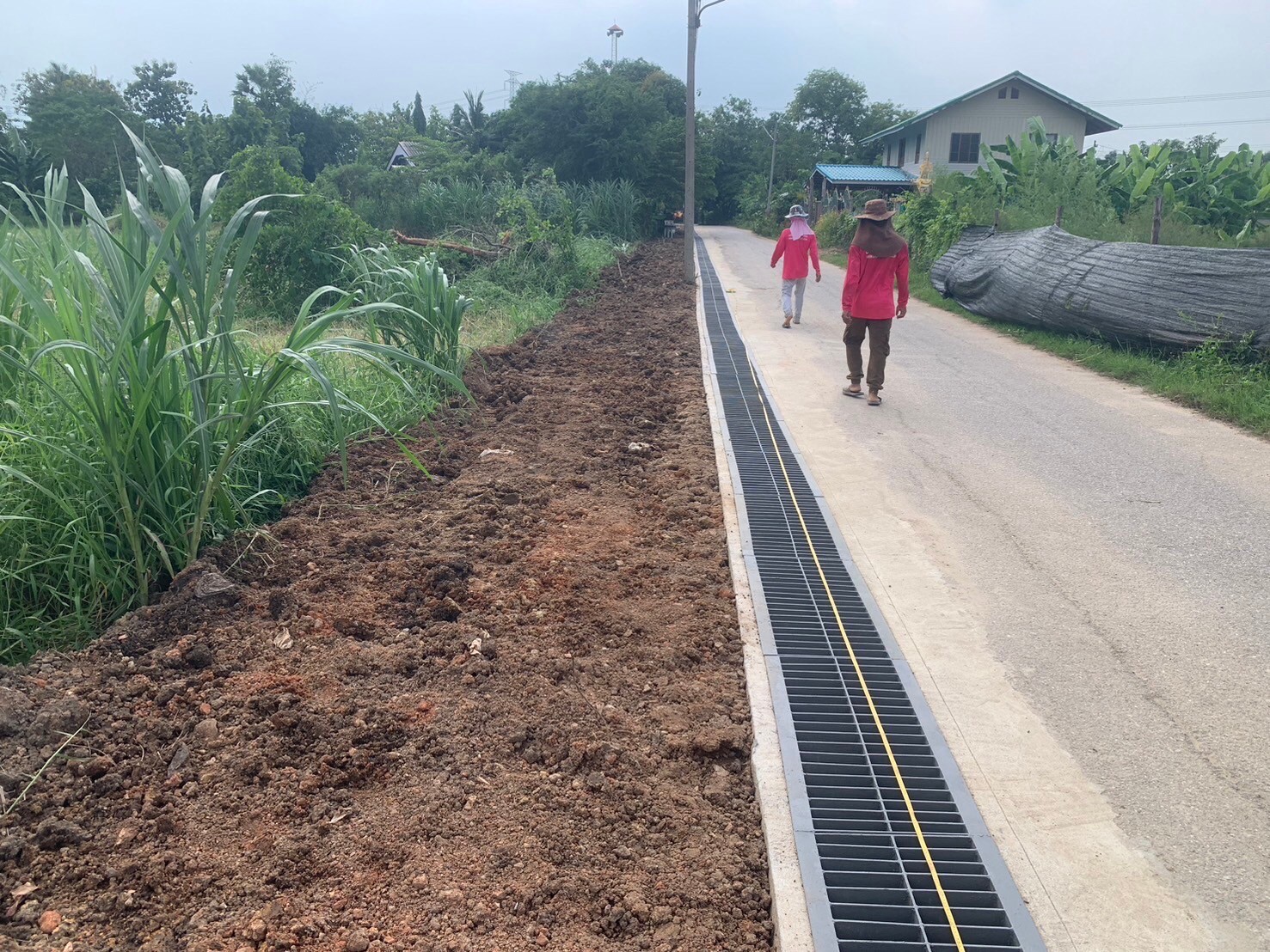 งานก่อสร้างรางระบายน้ำ(รางยู) เทศบาลตำบลเบิกไพร