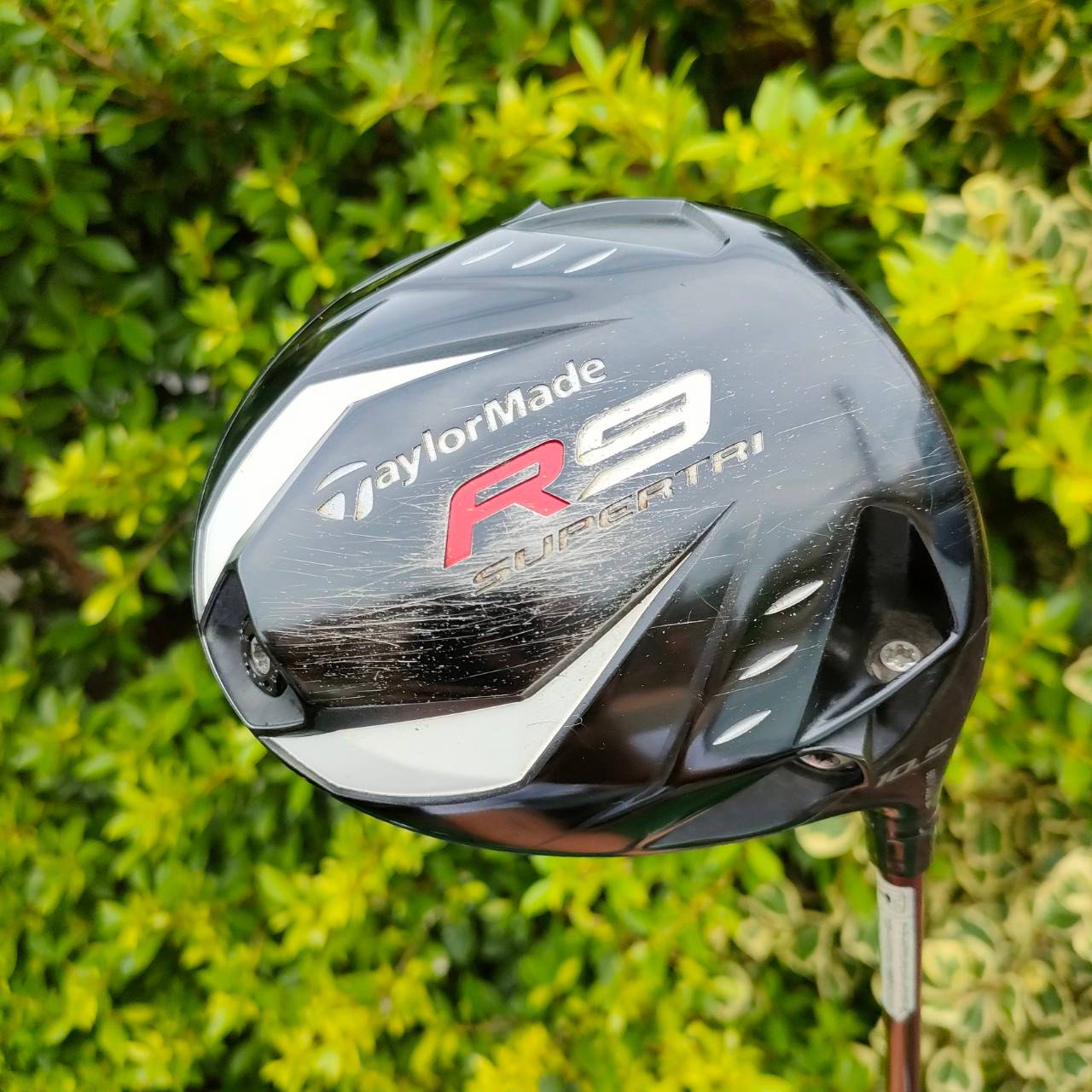DRIVER TAYLORMADE R9 SUPERTRI องศา 10.5 ก้าน FUJIKURA MOTORE FLEX SR ก้านสุดพรีเมี่ยม เป็นรุ่นที่ดีที่สุด!!! ทั้งไกลและง่าย เสียงเพราะสนั่นหวั่นไหว ไขปรับได้ 3 จุด ไม้กอล์ฟมือสอง ของแท้ BY NakaraLuxurious