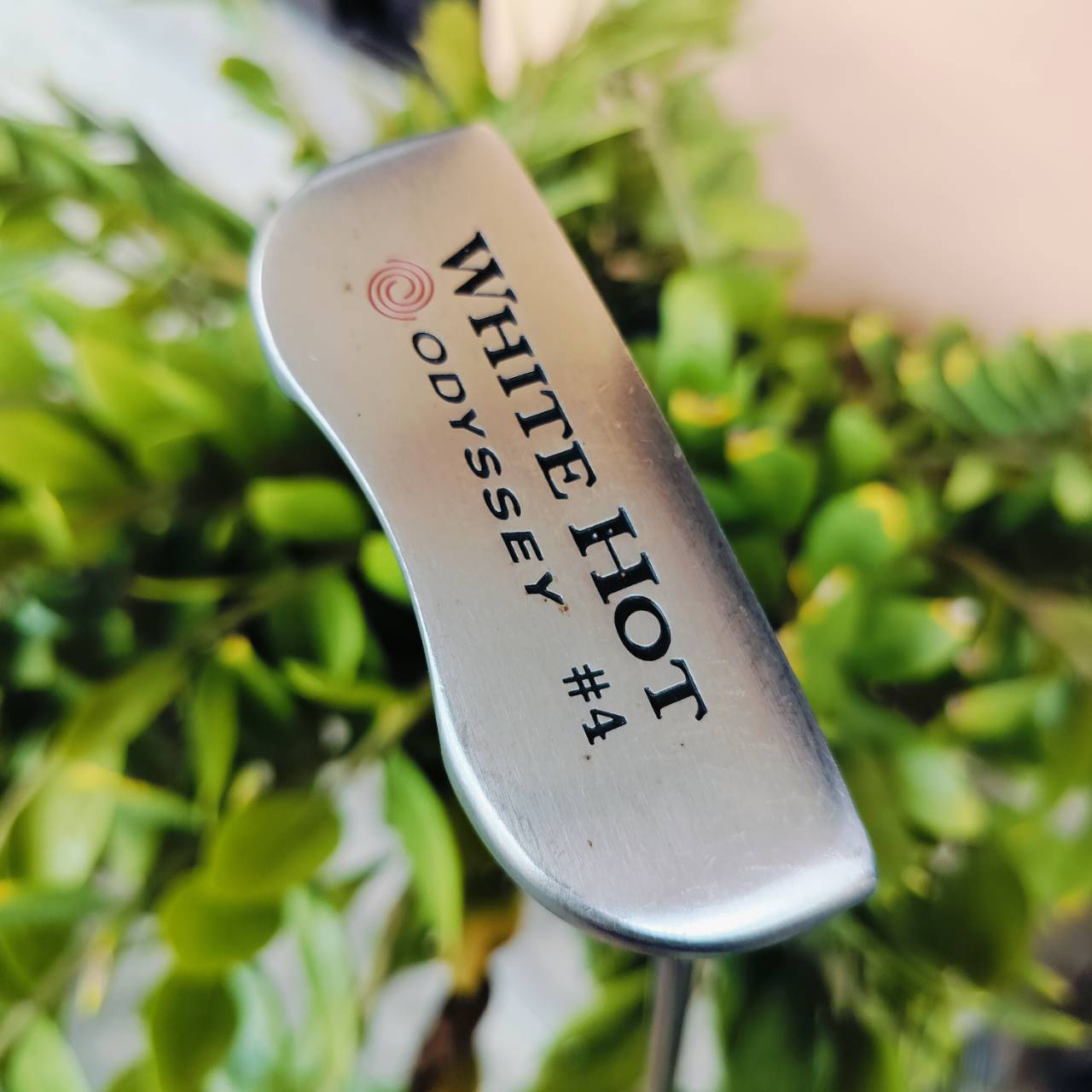 PUTTER ODYSSEY WHITE HOT #4 ความยาว 34 นิ้ว หน้านุ่ม น้ำหนักดีมาก ไม้กอล์ฟพรีเมี่ยมมือสอง ของแท้ By NakaraLuxurious