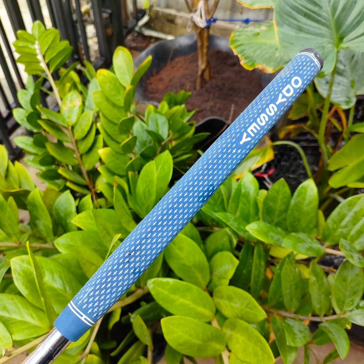 PUTTER ODYSSEY DF 992 ความยาว 34 นิ้ว มาพร้อม COVER ตรงรุ่น รุ่นหน้าดพสุดฮิต เกาะไลน์มาก มีการกระจายน้ำหนักได้ดีมาก ไม้กอล์ฟพรีเมี่ยมมือสอง By NakaraLuxurious