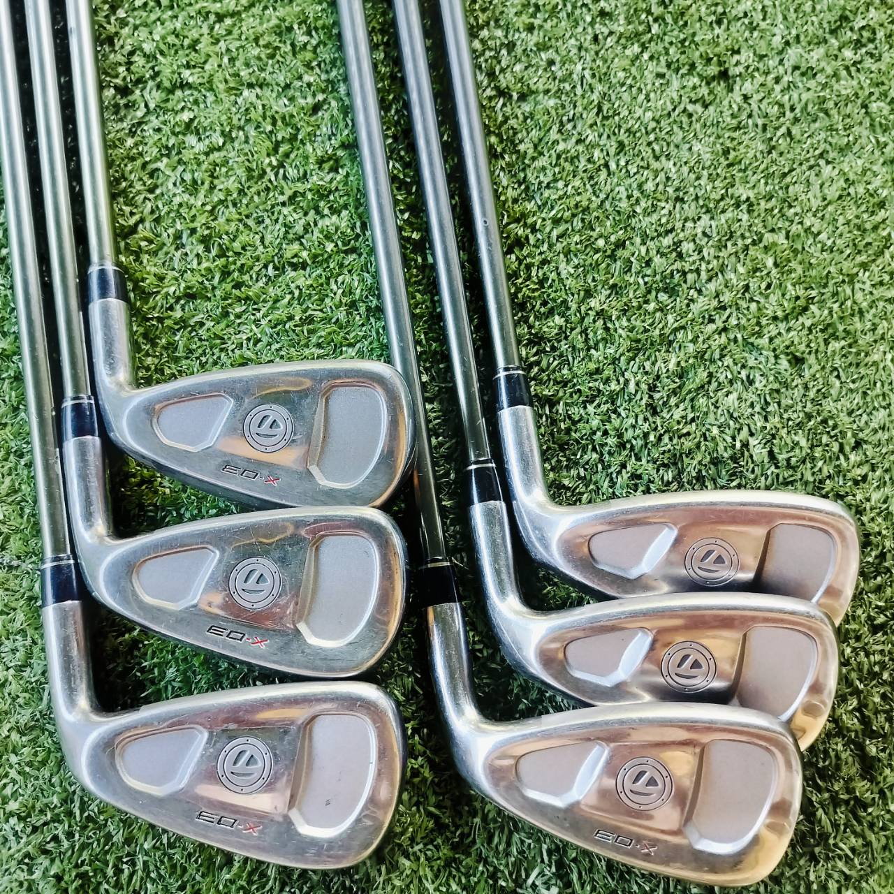 ชุดเหล็กหน้าเด้ง!!! Taylormade XR 03 มีเหล็ก 5-9 PW ก้าน TM PLUS FLEX S เป็นชุดเหล็กรุ่นพรีเมี่ยมญี่ปุ่น ไม้กอล์ฟพรีเมี่ยมมือสอง ของแท้ By NakaraLuxurious
