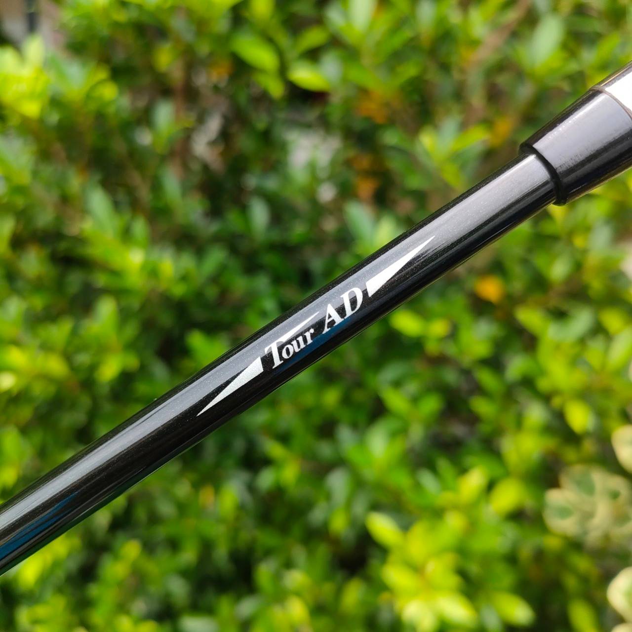 DRIVER TITLELIST PRO TITANIUM 905R ก้าน TOUR AD FLEX S องศา 10.5 ก้านดีมากๆ แค่ก้านก็คุ้มแบ้วไม้นี้ ก้านเป็นหมื่น หัวใหญ่ ตีง่าย ตีมันส์ สุดๆครับ