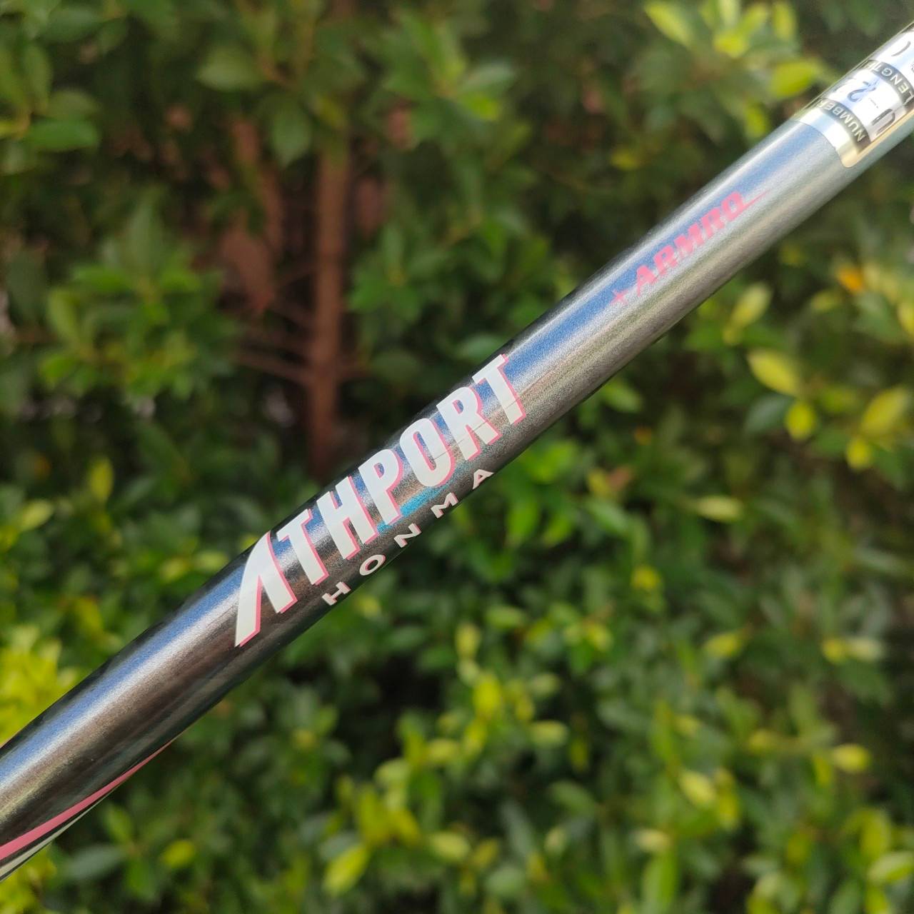 **ไม้กอล์ฟสำหรับผู้หญิง** HYBRID HONMA ATHPORT องศา 22 ก้าน ATHPORT + ARMRQ เป็นไม้กอล์ฟพรีเมี่ยมญี่ปุ่น!! ไม้กอล์ฟมือสอง ของแท้ BY NakaraLuxurious
