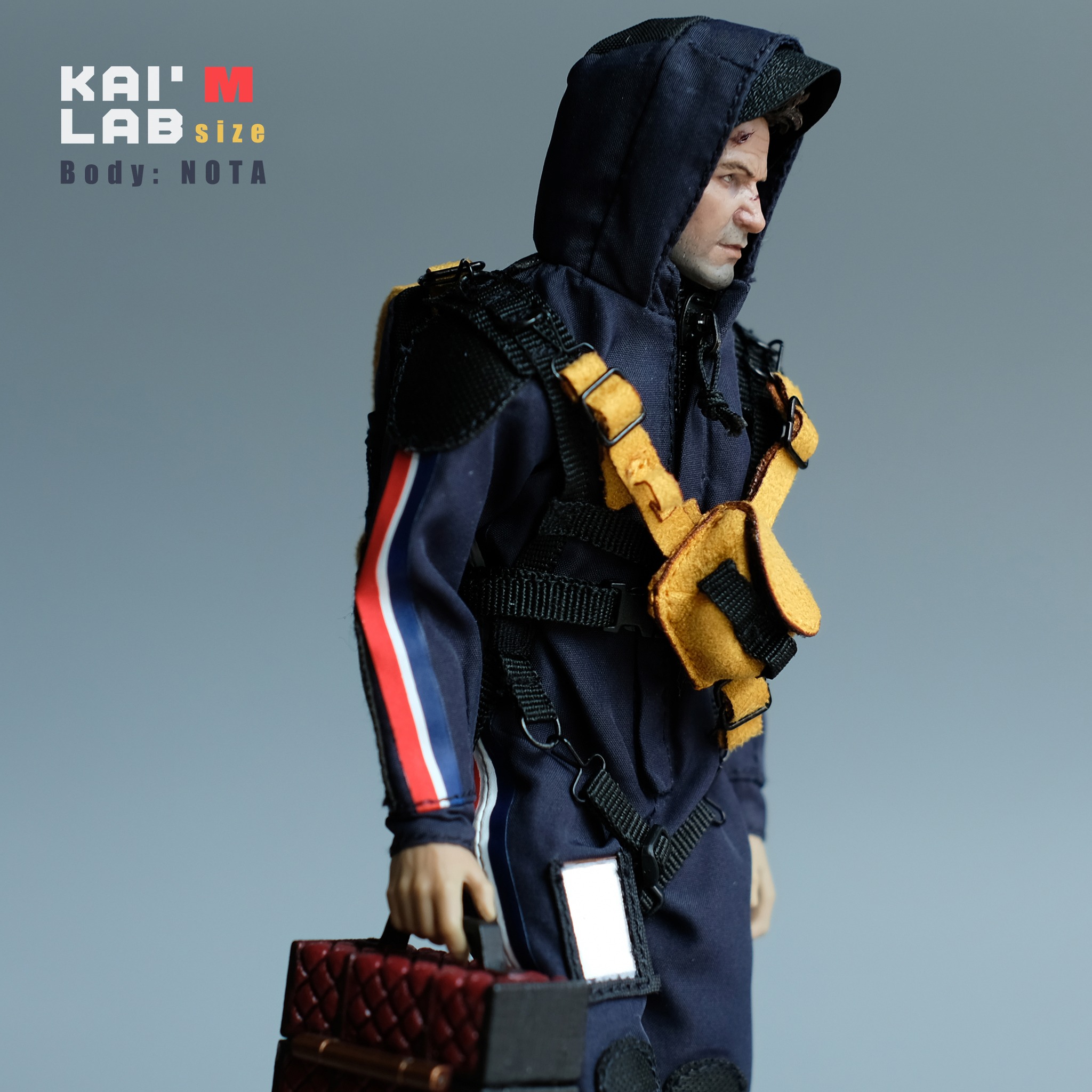 [สั่งจอง] Kai lab 1/12 : Death Stranding Delivery Boy Costume