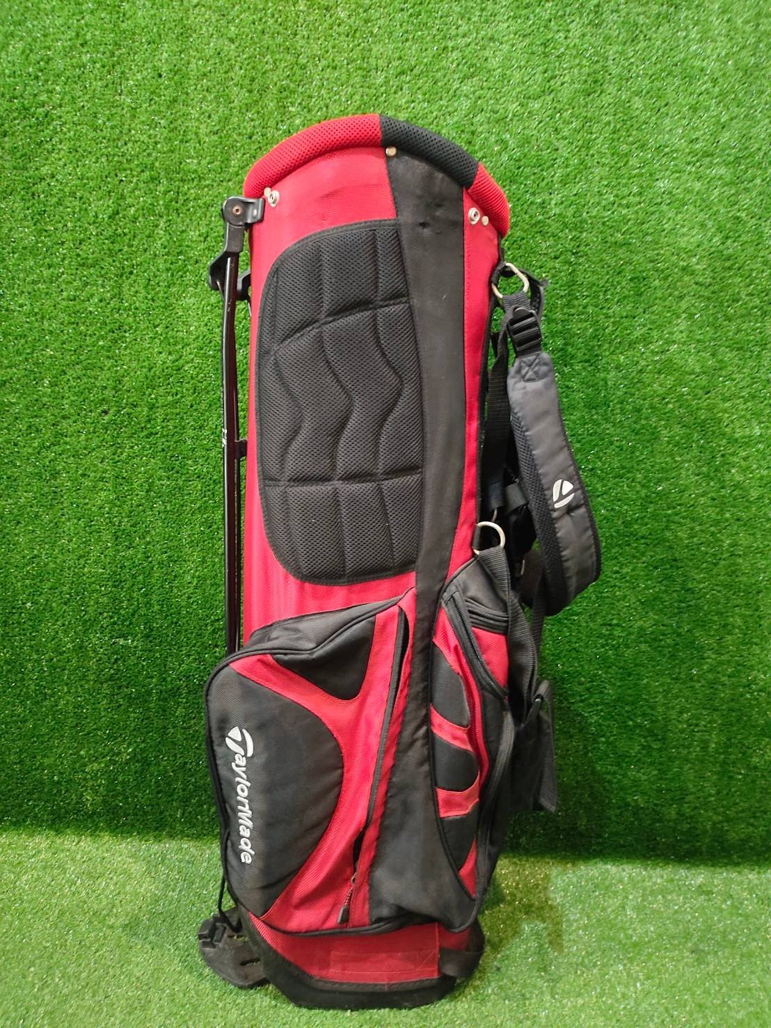 ถุงกอล์ฟ Taylormade ขาตั้ง