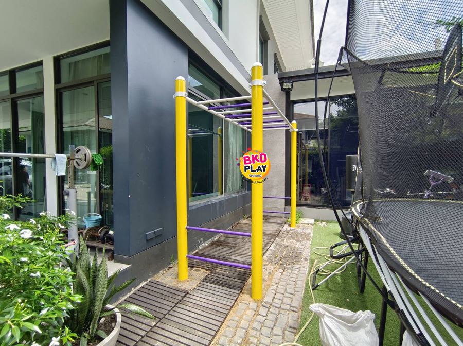 เครื่องออกกำลังกายกลางแจ้ง ชุดอุปกรณ์ บริหารแขน หน้าอก หัวไหล่ แบบบาร์โหน เหนือศรีษะ สำหรับผู้ใหญ่ เด็กโตเล่นได้ ลานกีฬา อเนกประสงค์ สนามกีฬา ผลิตในไทย 10-20 วัน