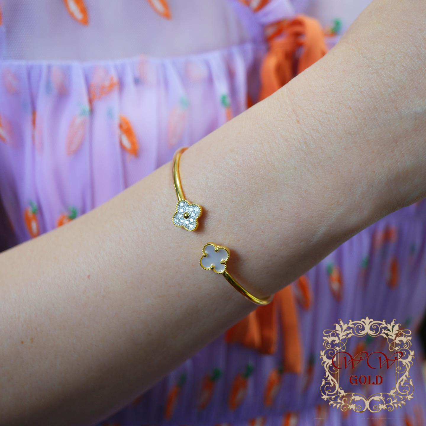 กำไลดอกโคลเวอร์ ^^