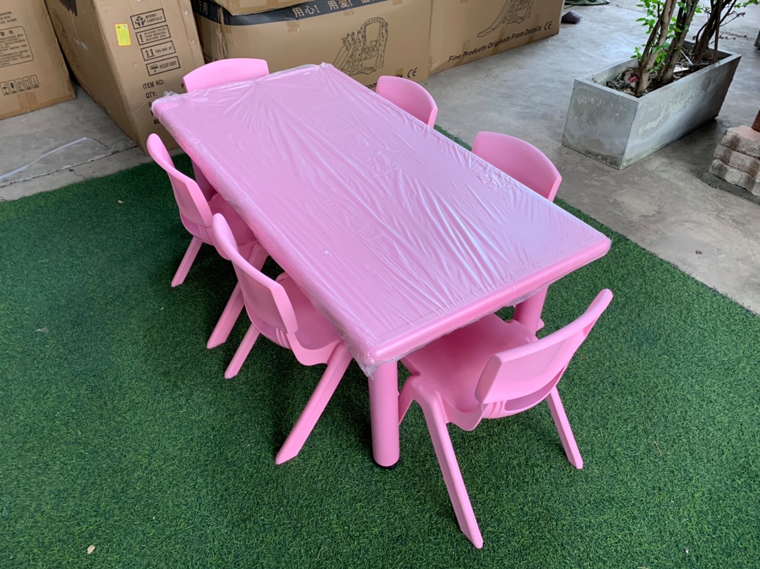 โต๊ะนักเรียน,โต๊ะเขียนหนังสือเด็ก,โต๊ะเรียน, โต๊ะสี่เหลี่ยมผืนผ้า พลาสติก ปรับระดับได้ ราคาโรงงาน พร้อมส่ง