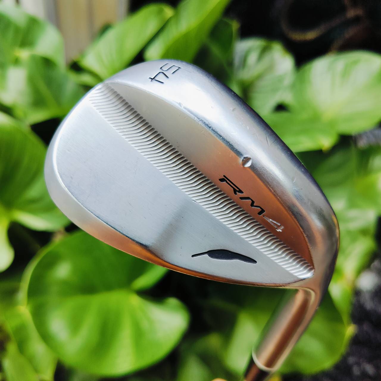 WEDGE FOURTEEN RM4 องศา 54 ก้าน NS PRO T610 WEDGE FLEX . Fourteen แบรนด์ที่ขึ้นชื่อเรื่องการทำเวดจ์มาอย่างยาวนาน โดยเฉพาะการเป็นเวดจ์ที่สปินแบบตกหยุดดังใจ ไม้กอล์ฟพรีเมี่ยมมือสอง ของแท้ By NakaraLuxurious
