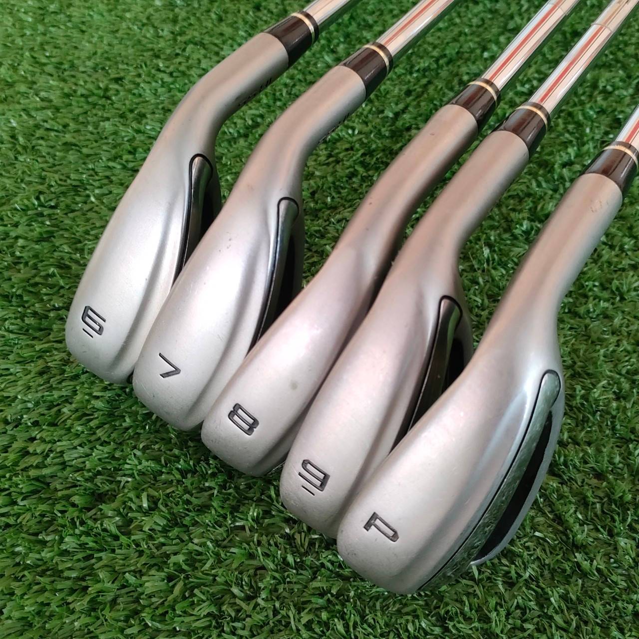 ชุดเหล็ก NIKE SLINGSHOT HL มีเหล็ก 6-9 เเละ PW ก้าน SL SUPER LITE ก้านเหล็กสุดเบา เร่งสปีดได้ดี และแม่นยำกว่าก้านกราไฟต์เยอะ!!! ไม้กอล์ฟมือสอง ของแท้ BY NakaraLuxurious