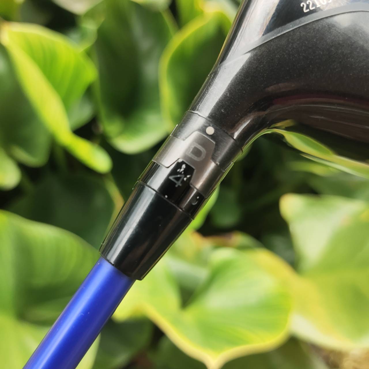 ไม้กอล์ฟมือซ้าย Driver Titleist 913 D2 เทคโนโลยี SureFit Tour – ปรับองศา/มุมไดนามิกได้ตามใจ