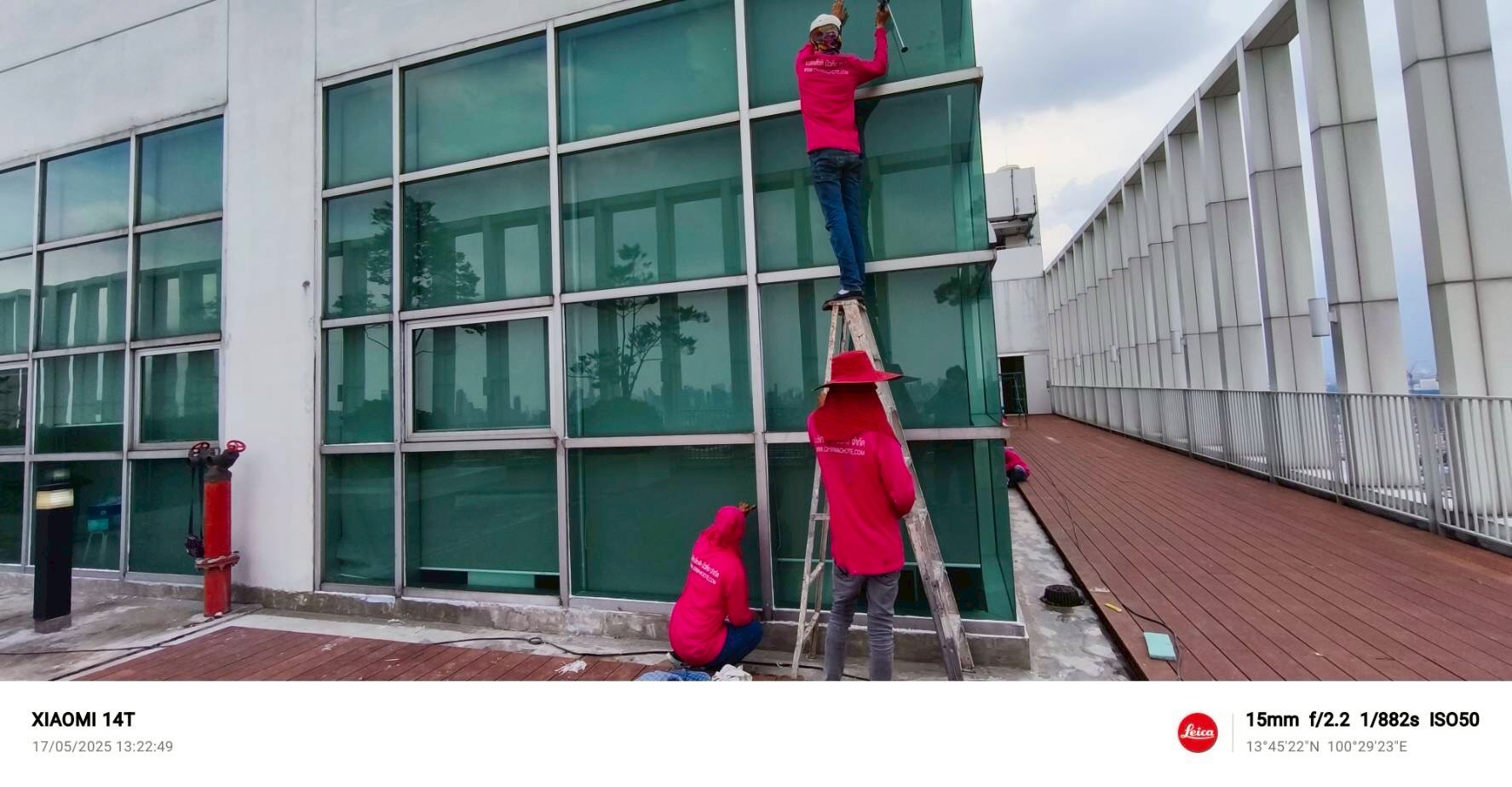 งานแก้ไขน้ำรั่วซึม อาคารนวมิน ชั้น 26 รพ.ศิริราช