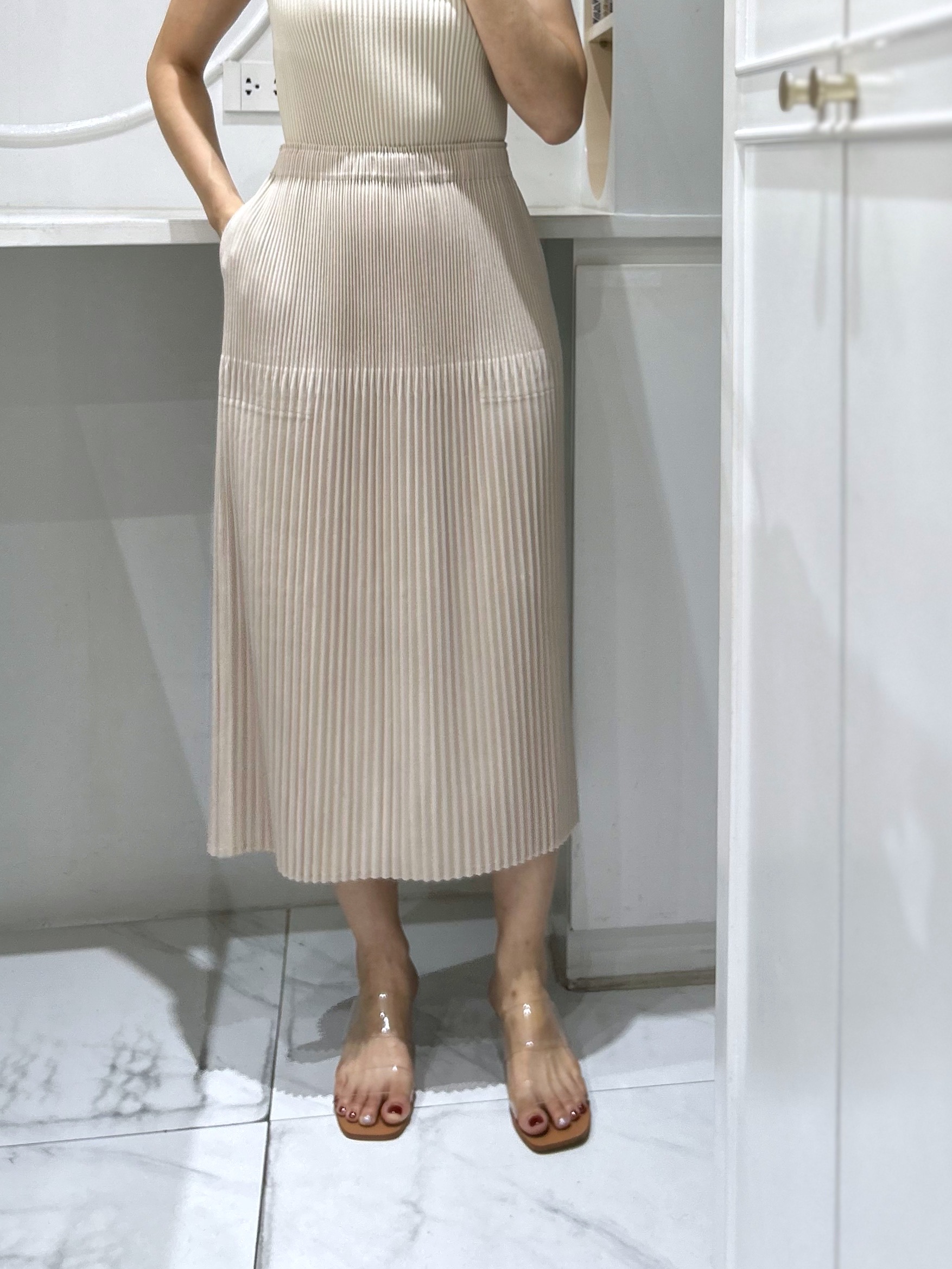 2MUAY รุ่น GJO2027 กระโปรงอัดพลีท THICK PENCIL PLEATED SKIRT 8 สี FREE SIZE