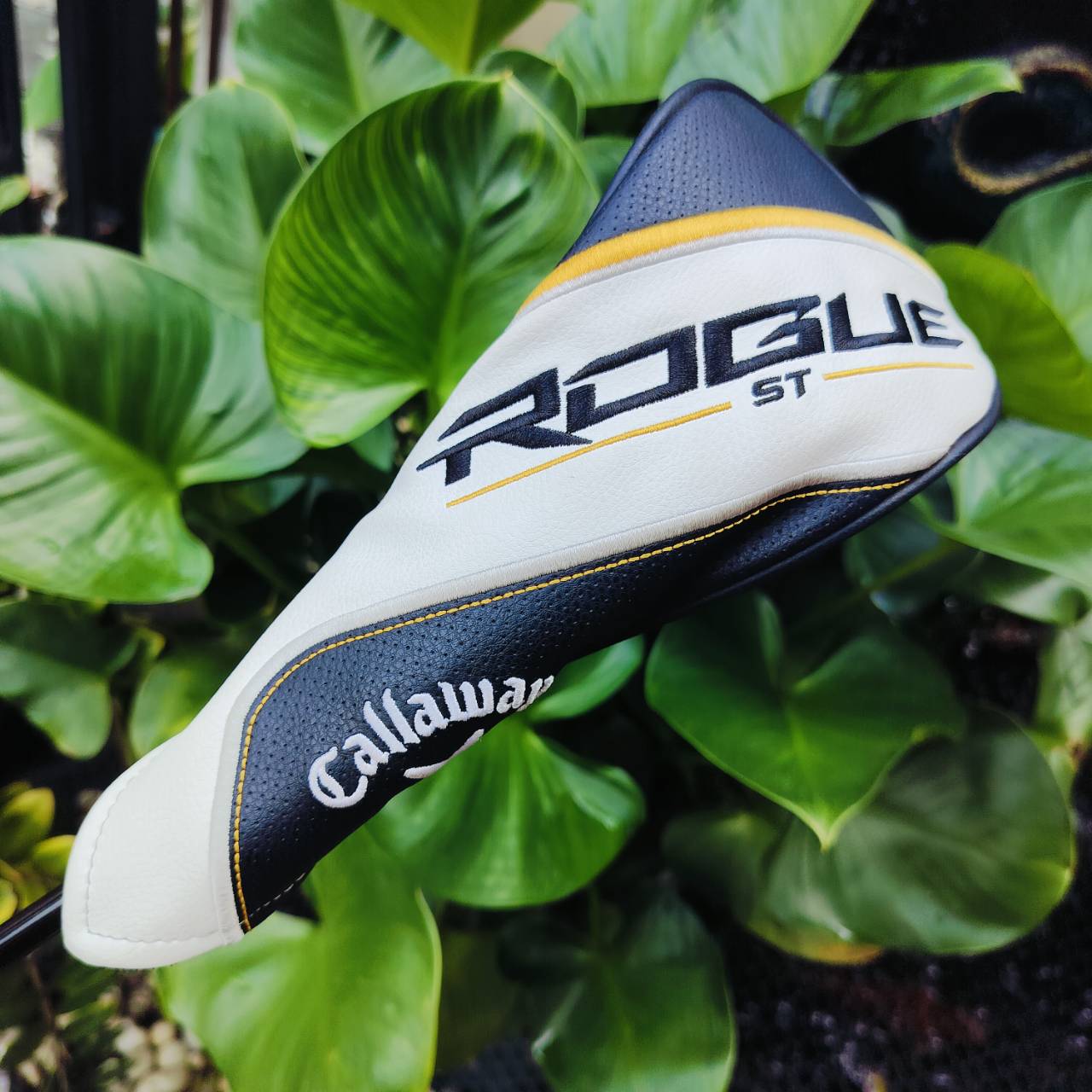 FW3 Callaway Rogue ST MAX ตีไกลที่สุด พร้อม MOI สูง และวถีบอลแบบ neutral ไม้กอล์ฟพรีเมี่ยมมือสอง ของแท้ By NakaraLuxurious
