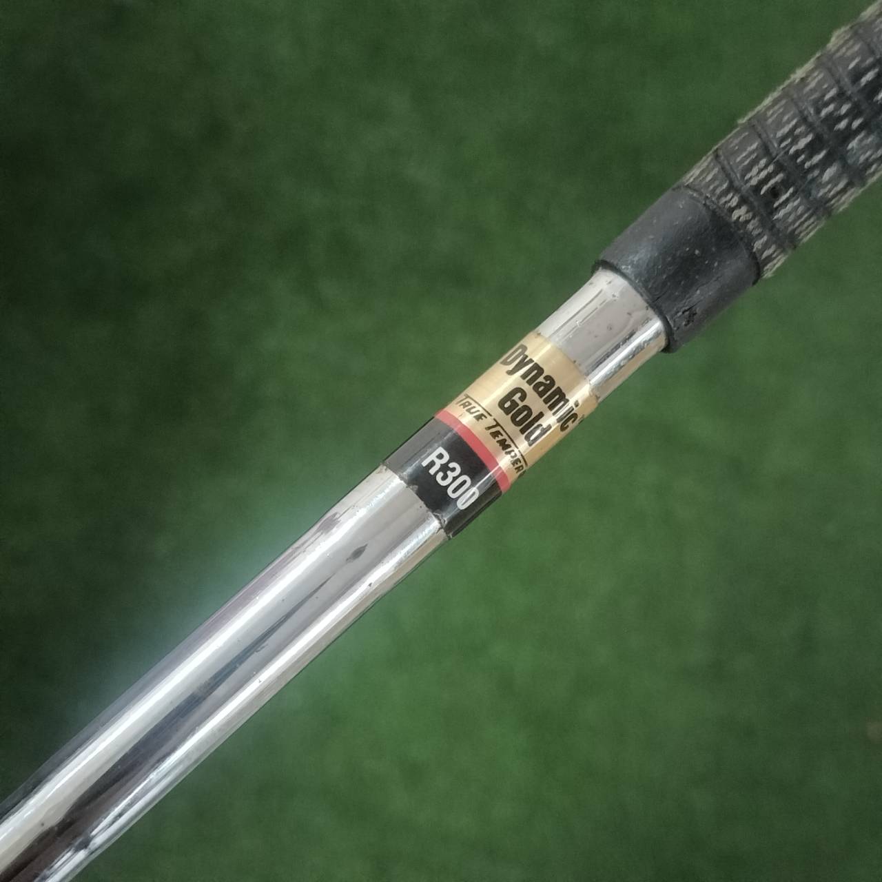 SW TAYLORMADE ICW5 ร่องสวยมาก รุ่นคบาสสิคดั้งเดิม ก้าน DYNAMIC GOLD R300 สำหรับคนรัก Taylormade ห้ามพลาด ไม้กอล์ฟมือสอง