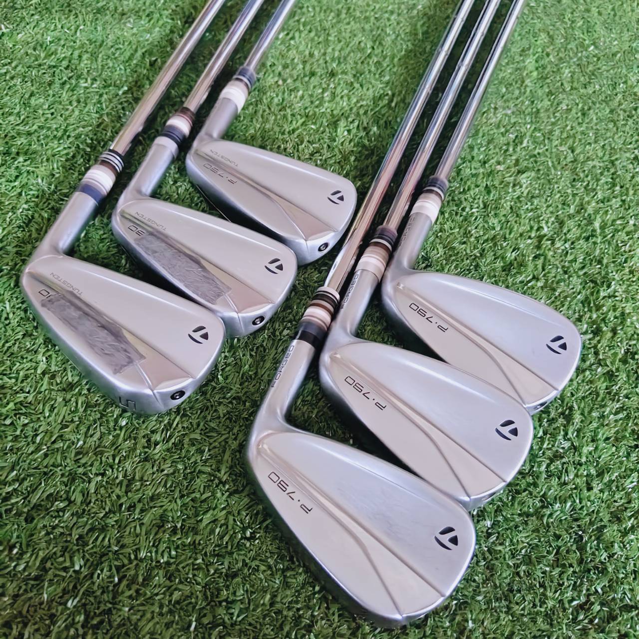 * เหล็ก 8 แตก *⛳ TaylorMade P•790 (2021) Metal Meets Mettle จุดที่โลหะพบกับหัวใจนักสู้ของคุณ