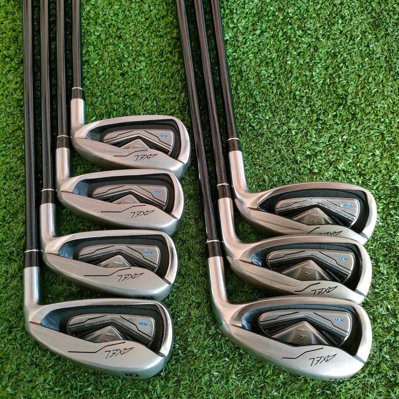 ชุดเหล็ก TSURUYA AXEL XP HM มีเหล็ก 5 - 9 เเละ PW AW เหล็ก 7 องศา 28 ก้าน FUJIKURA MOTORE FLEX R เหล็กที่ตีง่าย และตีไกลกว่าปกติมากๆ!! ไม้กอล์ฟมือสอง ของแท้ BY NakaraLuxurious