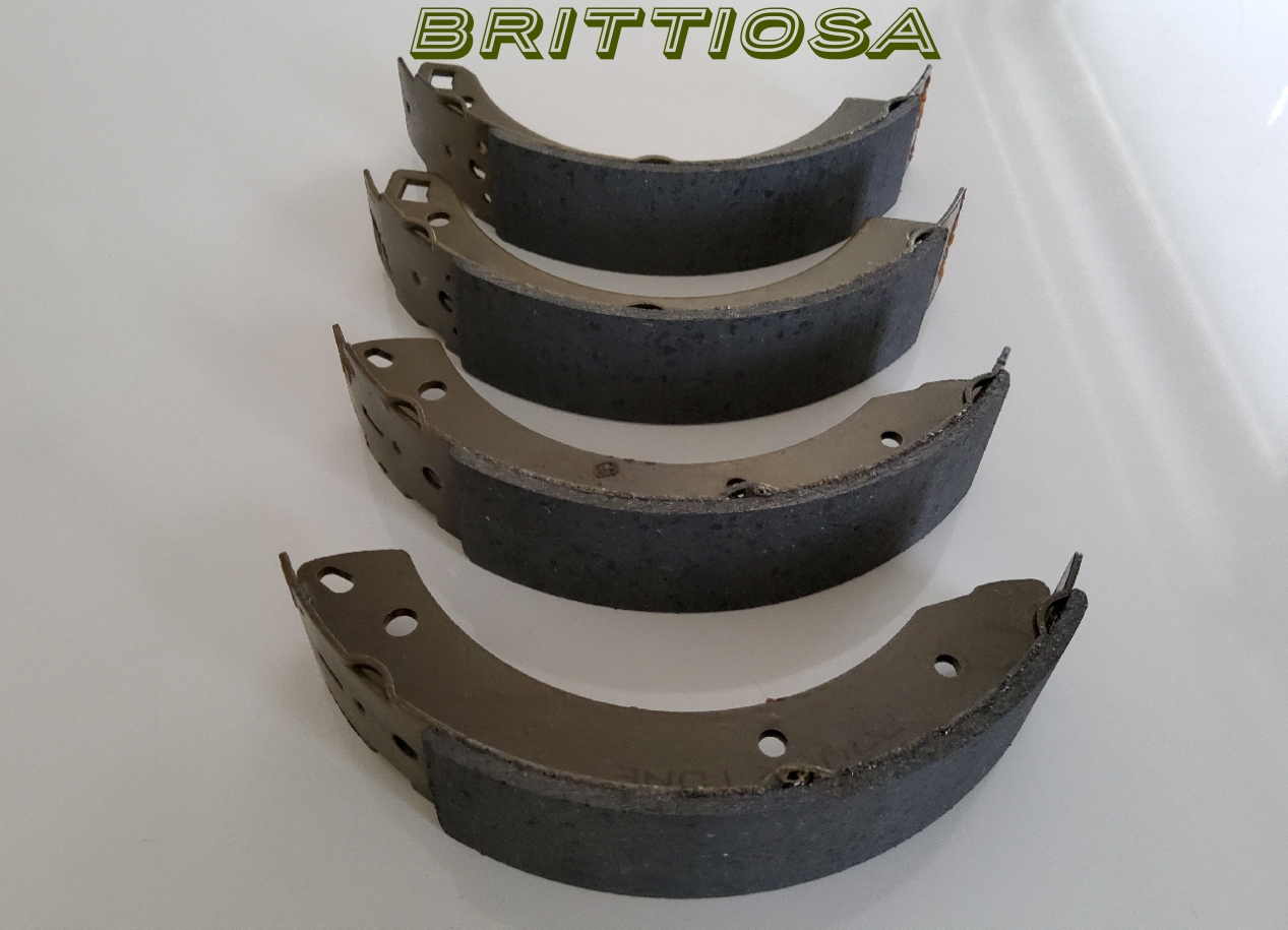 Jarrukenkäsarja, taka Cortina GT 9"x1.75" (228.60x44.50mm) =99e