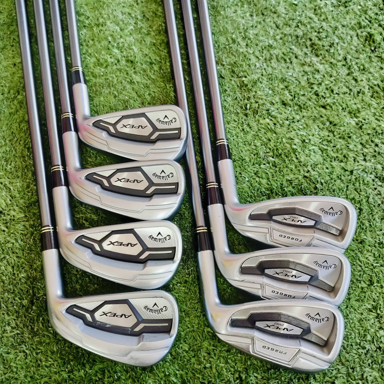 ชุดเหล็ก Callaway APEX FORGED ** Pro Combo Set ** เหล็กยาวและเหล็กสั้นไม่เหมือนกัน ก้าน FUJIKURA MCI FLEX R ไม้กอล์ฟพรีเมี่ยมมือสอง ของแท้ By NakaraLuxurious