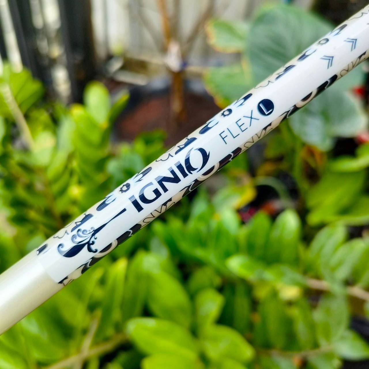 ** ไม้กอล์ฟสำหรับผู้หญิง ** ** มีลักยิ้ม 1 จุด มีรูปให้ชม ** DRIVER IGNIO องศา 14 ก้าน IGNIO FLEX L ตีง่าย ตีดี มือใหม่เหมาะมาก ไม้กอล์ฟมือสอง ของแท้ BY NakaraLuxurious