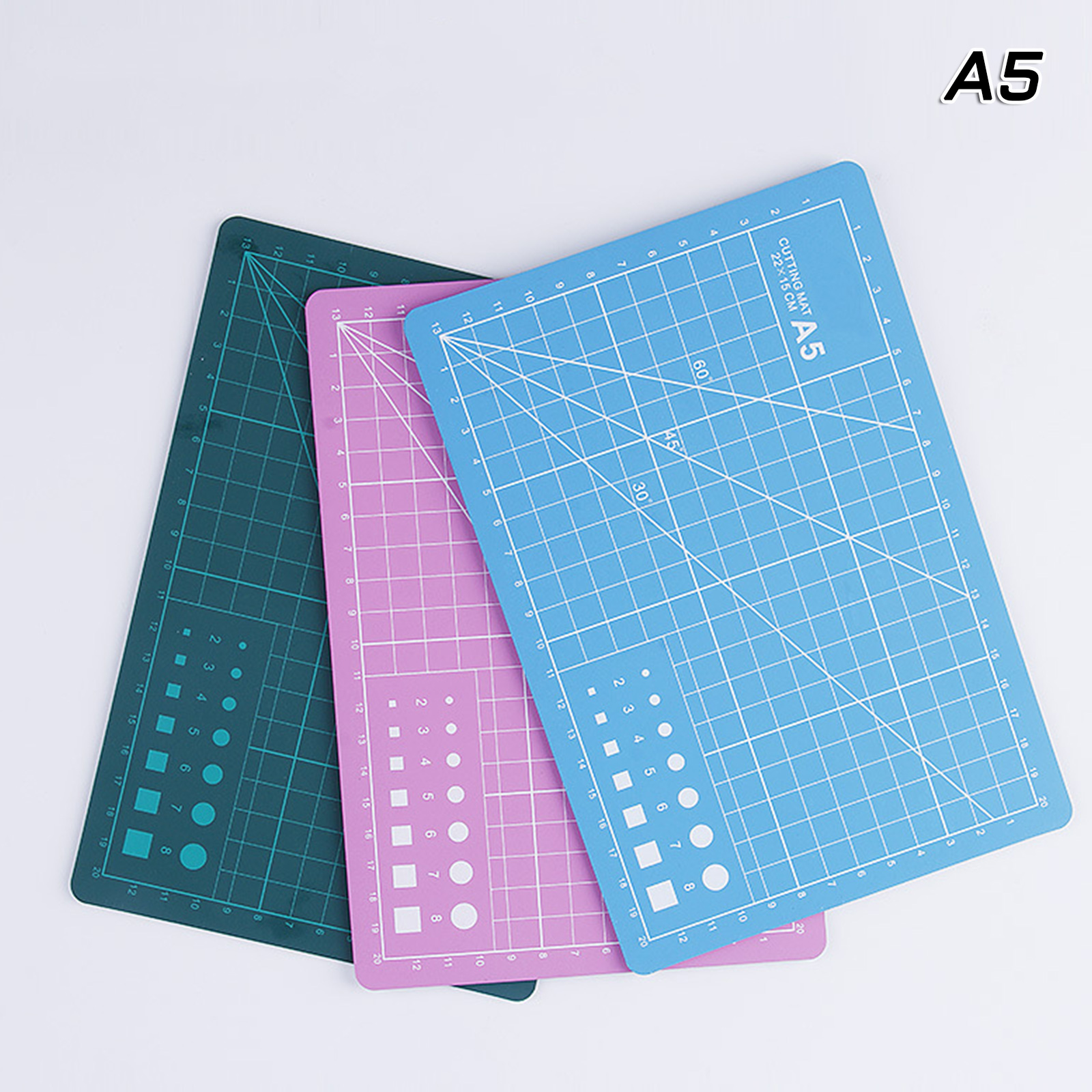 แผ่นยางรองตัดกระดาษ PVC มี 2 ขนาด A4 และ A5 มีให้เลือกขนาดละ 3 สี แข็งแรง ทนทาน ใช้ได้ยาวนาน