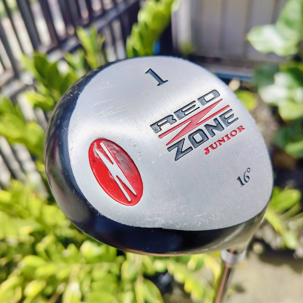 ***ไม้กอล์ฟเด็กครบชุด*** RED ZONE JUNIOR เหล็ก 7 ยาว 32 นิ้ว มี Driver องศา 16 เหล็ก 5 7 และ DW พร้อมพัตเตอร์อย่างง่าย ถุงกอล์ฟ RED ZONE เดิมๆ ไม้กอล์ฟพรีเมี่ยมญี่ปุ่นมือสอง ของแท้ By NakaraLuxurious