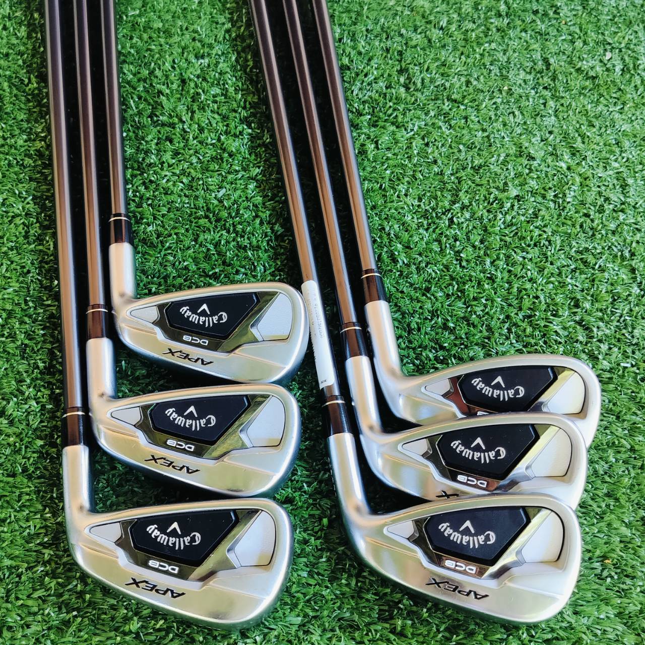 ชุดเหล็ก Callaway APEX DCB21 เหล็ก FORGED สุดพรีเมี่ยม ก้าน DIMANA 55R ทั้งชุด ใช้ A.I. เข้ามาใช้ในการออกแบบ ประเมิณผลจากรูปแบบนับหมื่น จนออกมาเป็นชุดเหล็กสุดยอดขุมพลัง ไม้กอล์ฟพรีเมี่ยมมือสอง ของแท้ By NakaraLuxurious