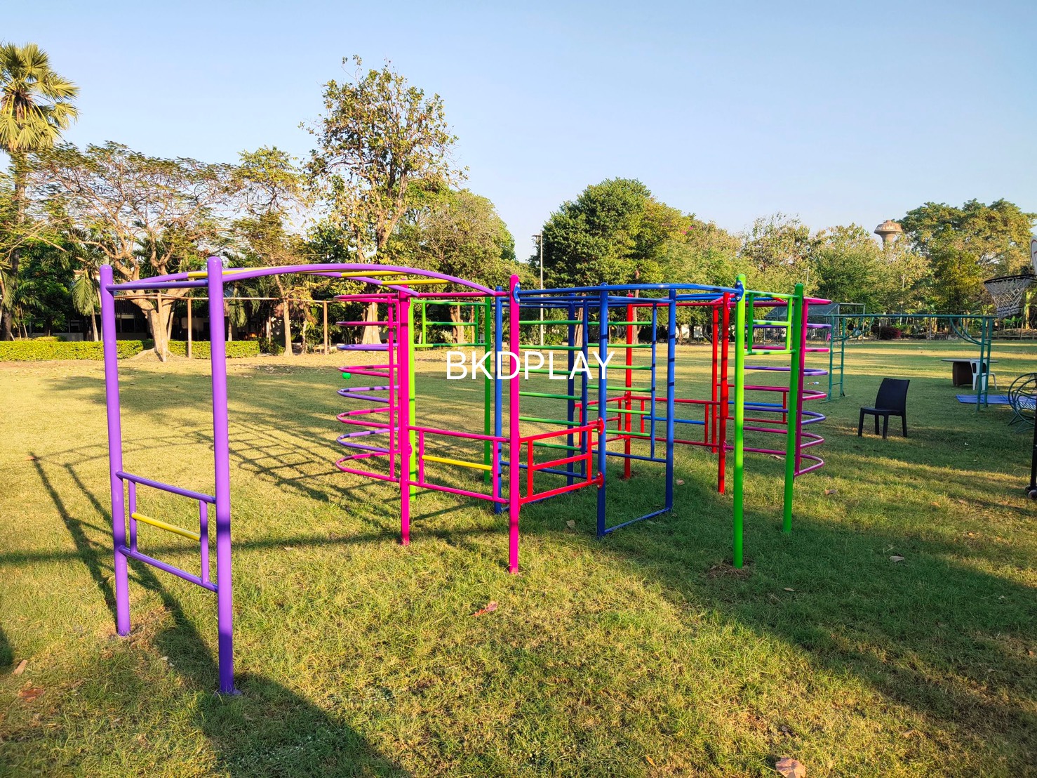 เครื่องเล่นสนามกลางแจ้ง สำหรับเด็กประถม ชุดปีนป่ายรวม บาร์โหนแสนสนุก ปีนป่ายเหล็ก เครื่องเล่นสนามเหล็ก รวม OutdoorPlayground, ราคาโรงงาน