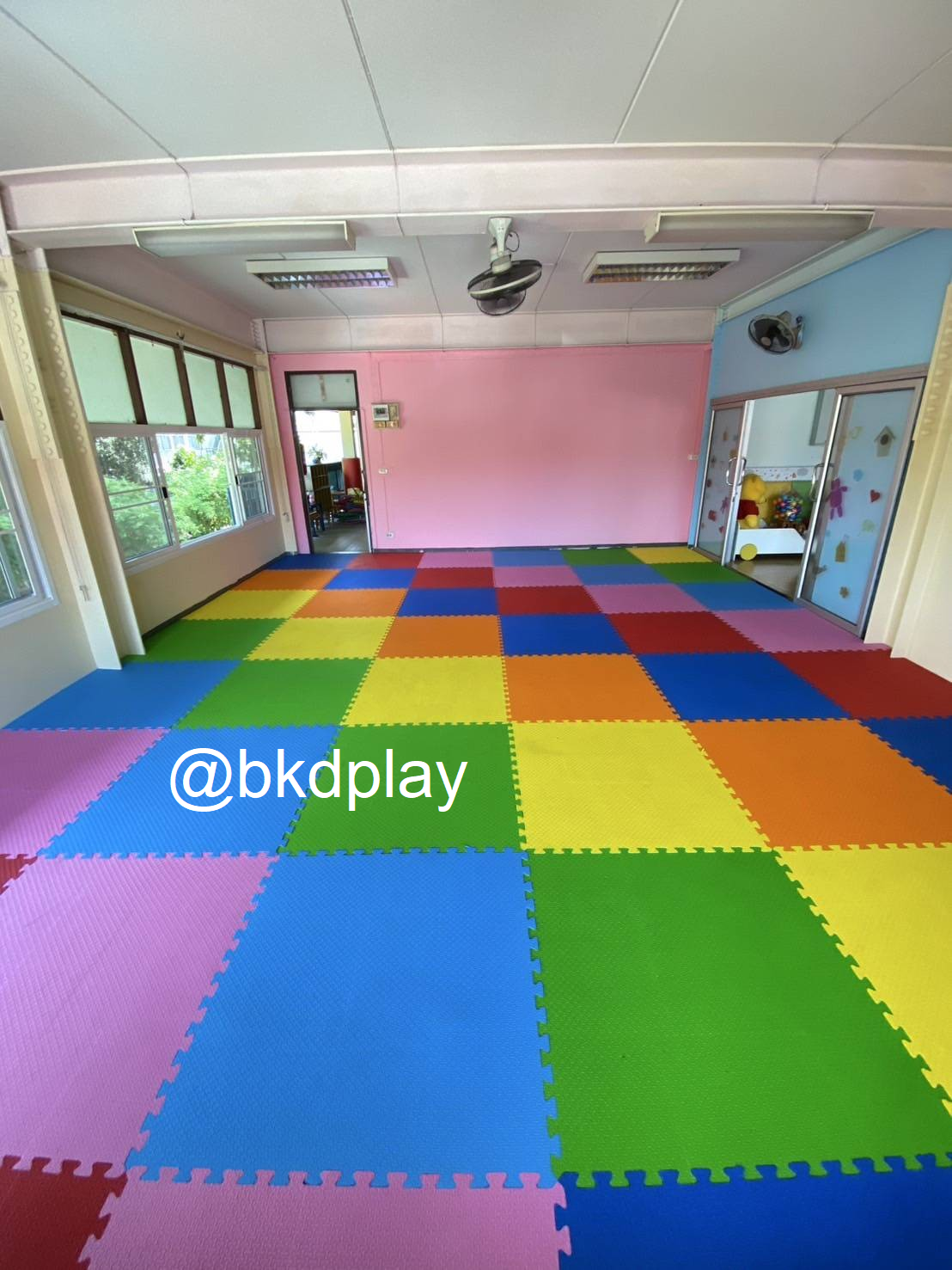 แผ่นปูพื้นจิ๊กซอกันกระแทก โฟมยาง งานไทยพรีเมี่ยมขนาดแผ่น100x100 หนา10-50 มม.,แผ่นกันกระแทก,แผ่นยาง EVA,ยางปูพื้น,จิ๊กซอว์ปูพื้น, ปูกับห้องเด็ก ห้องออกกำลังกาย ฟิสเนส ค่ายมวย โรงยิม