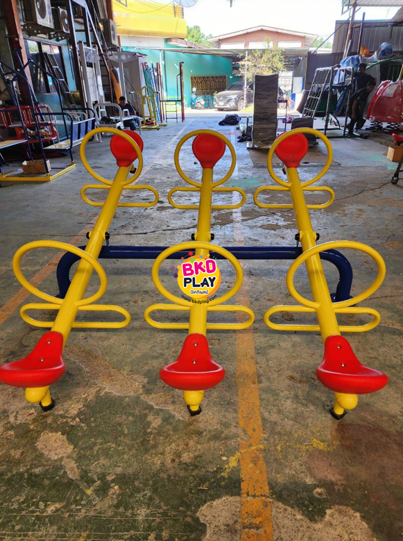 เครื่องเล่นสนาม กลางแจ้ง เหล็ก,คานกระดก 6 ที่นั่ง Outdoor Playground, ราคาโรงงาน สินค้าสั่งผลิต 10-20 วัน