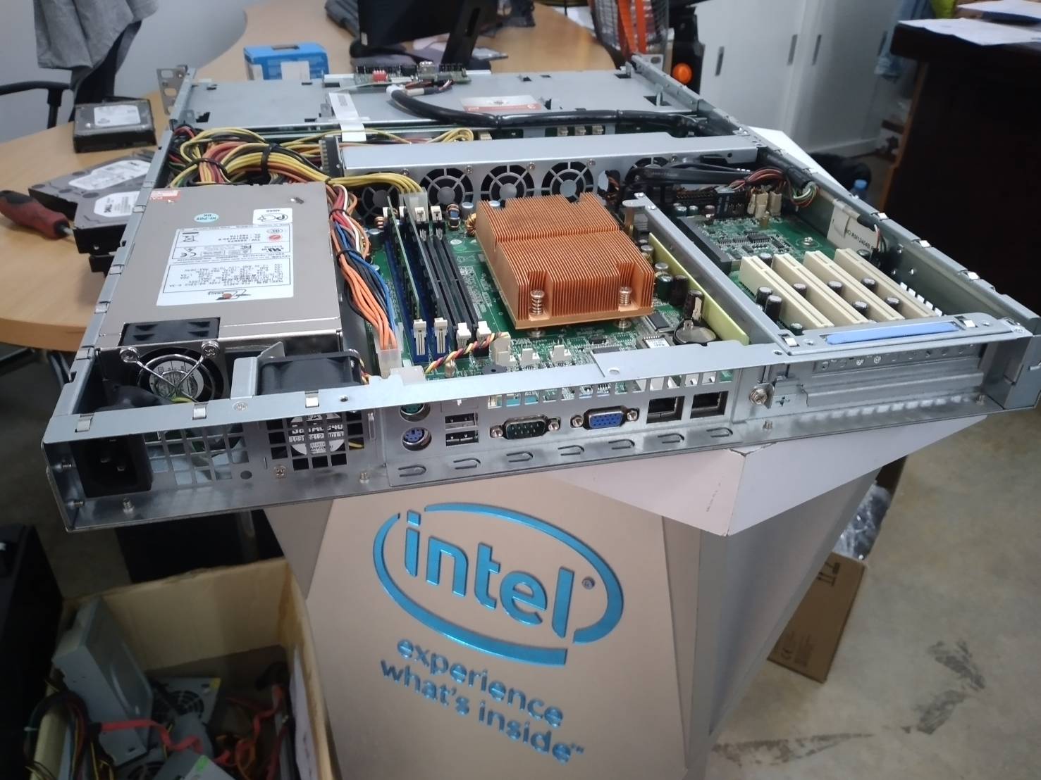 Server ประกอบ AMD ราคาประหยัดเหมาะทำ lab