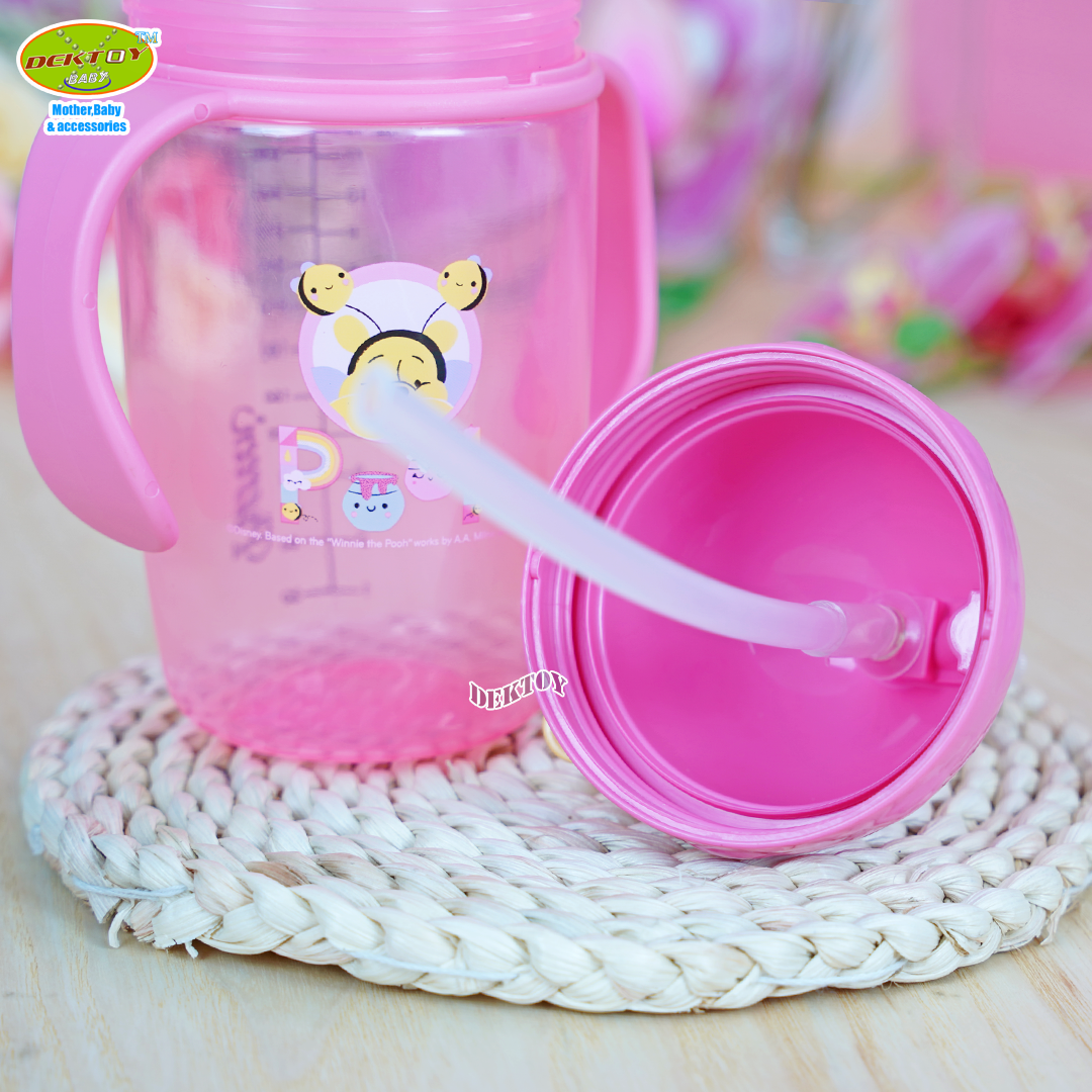 Pureen เพียวรีน ถ้วยหลอดดูดพร้อมมือจับ 12 ออนซ์ 360 มล.028080 ลายหมีพูห์