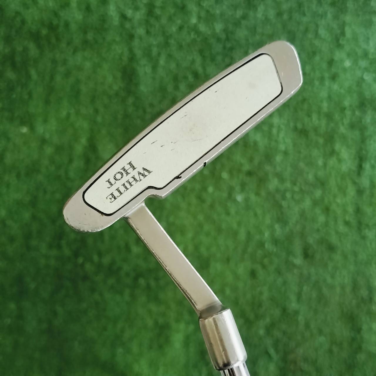 PUTTER ODYSSEY WHITE HOT #1 รุ่นนี้เป็นรุ่นที่โด่งดังสุดๆ ด้วยอินเซิร์ท ไม้กอล์ฟพรีเมี่ยมมือสอง ของแท้ By NakaraLuxurious