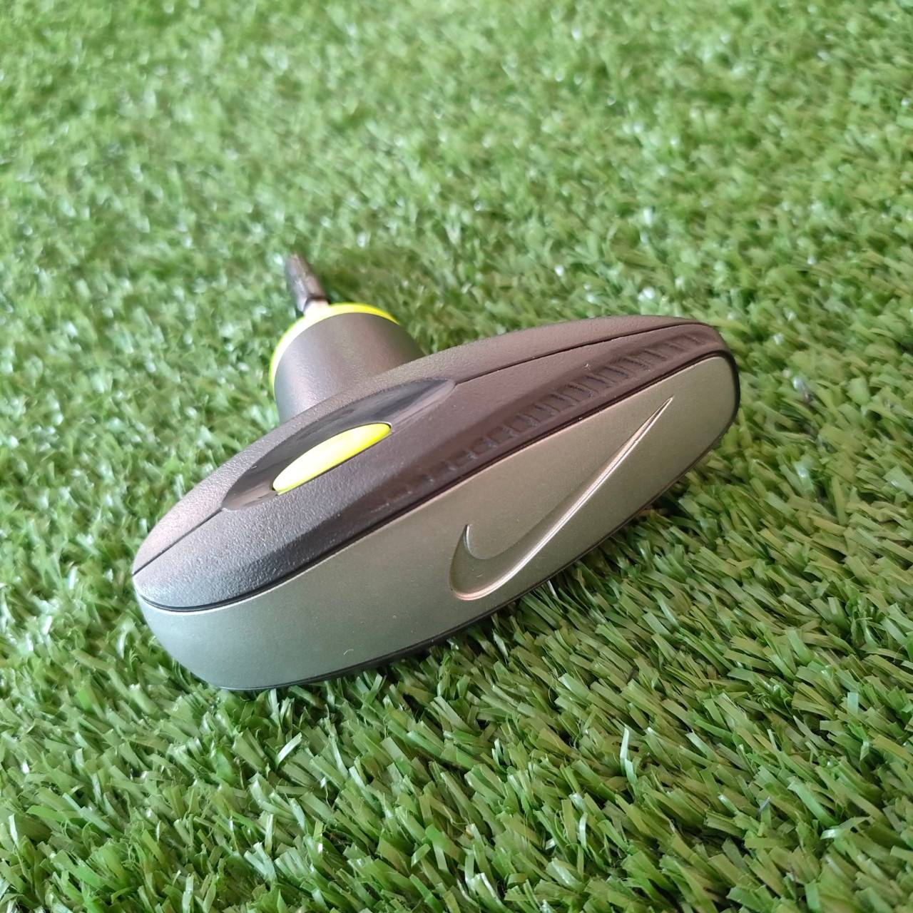 ตัวไข NIKE มือสอง สวยเท่ห์ ครับ