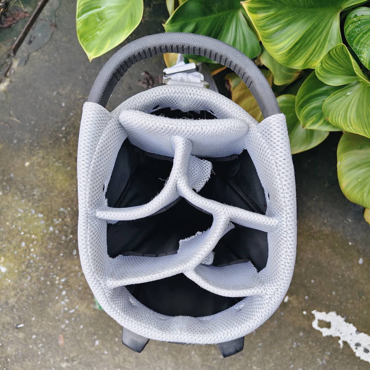 ถุงกอล์ฟ PEARLY GATES 89 เท่ห์มาก ของแท้ มือสอง สภาพตามรูปเลยค่ะ