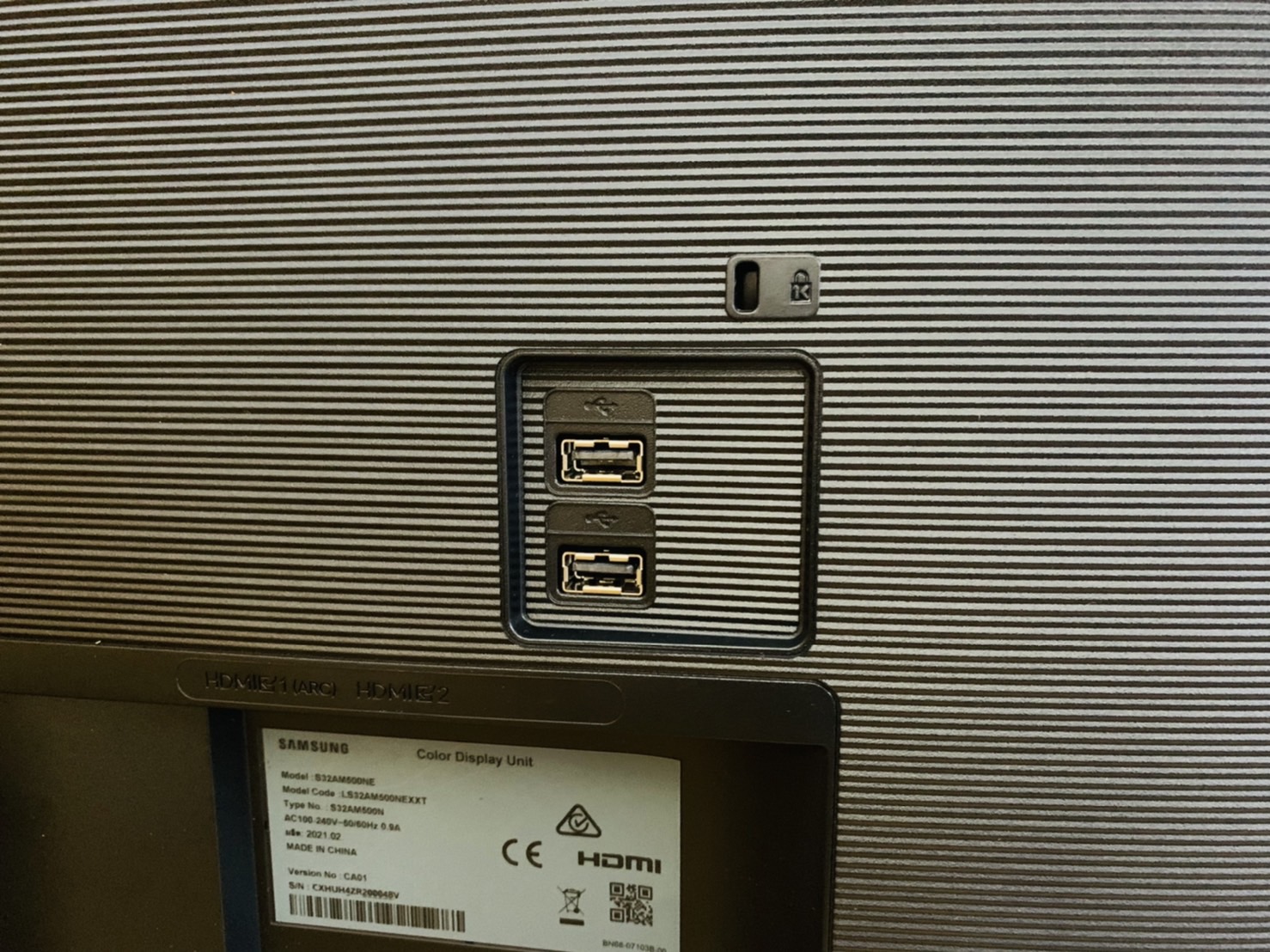 Monitor 32'' SAMSUNG LS32AM500NEXXT (SMART MONITOR) มีกล่อง