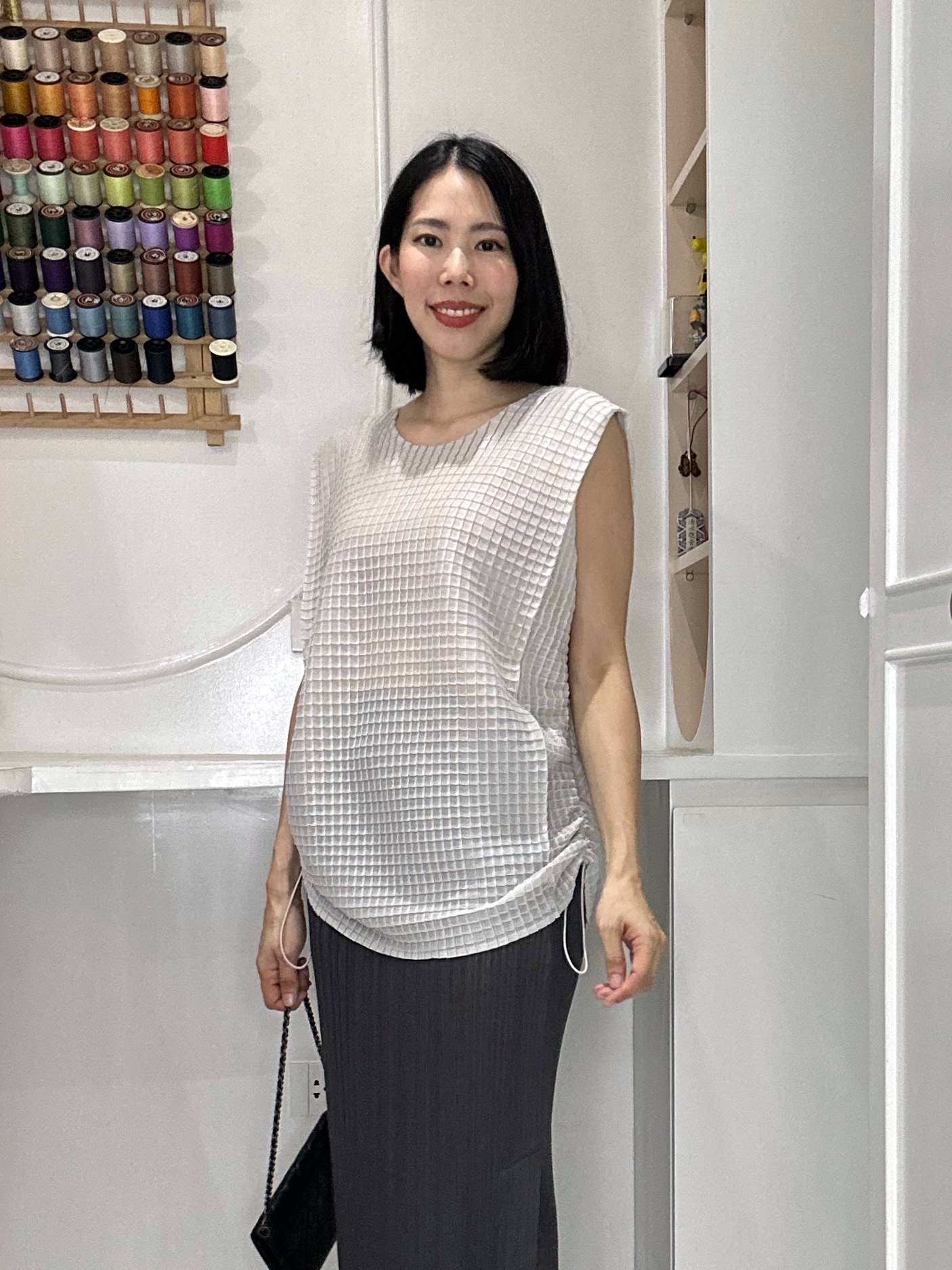 ปรับราคาลง20%!! 2MUAY รุ่น GJO3868 เสื้อพลีททรง OVER SIZE ปรับขนาดได้ SLEEVELESS SQUARE PLEATED TOP 9 สี FREE SIZE