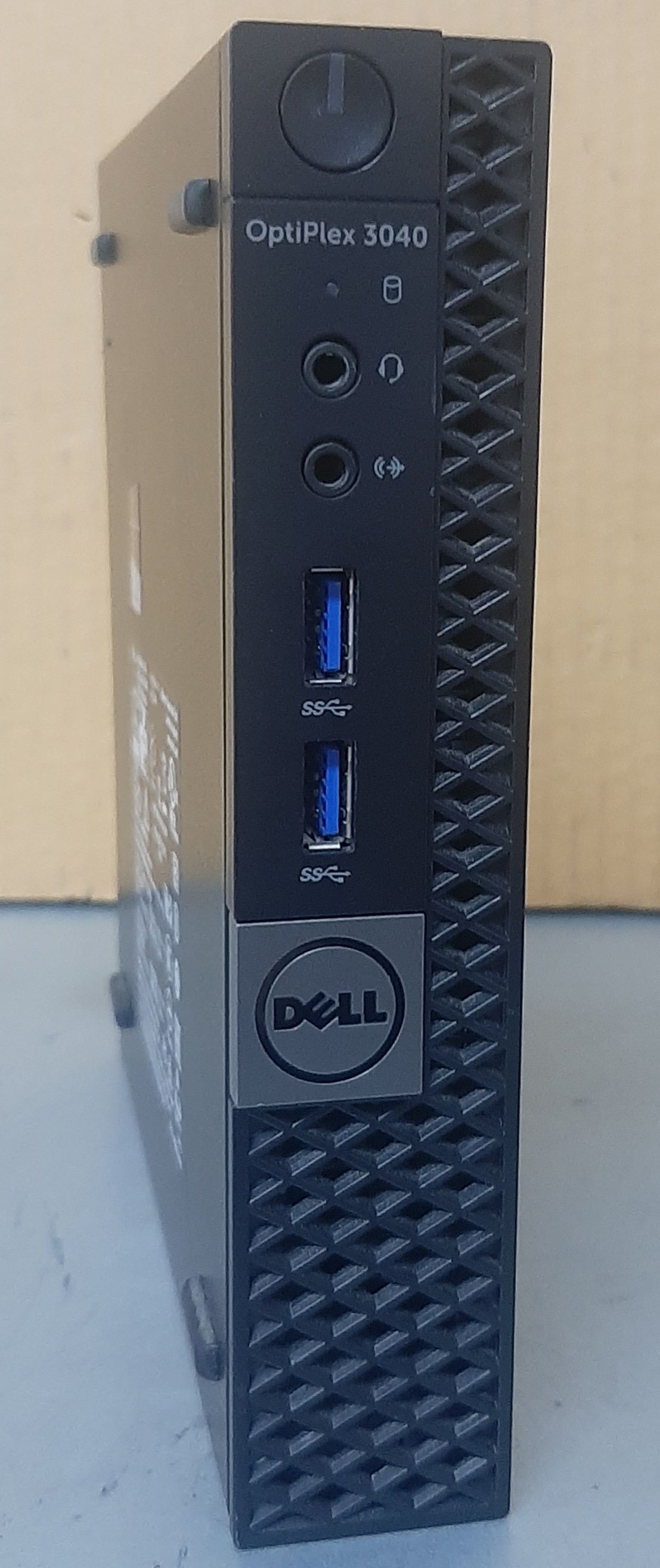 คอมพิวเตอร์ตั้งโต๊ะขนาดเล็ก มือสอง Dell Optiplex 3040 Micro (i3-6100T Ram4GB HDD500GB) สภาพดี ใช้งานปกติ ประกันร้าน 1 เดือน