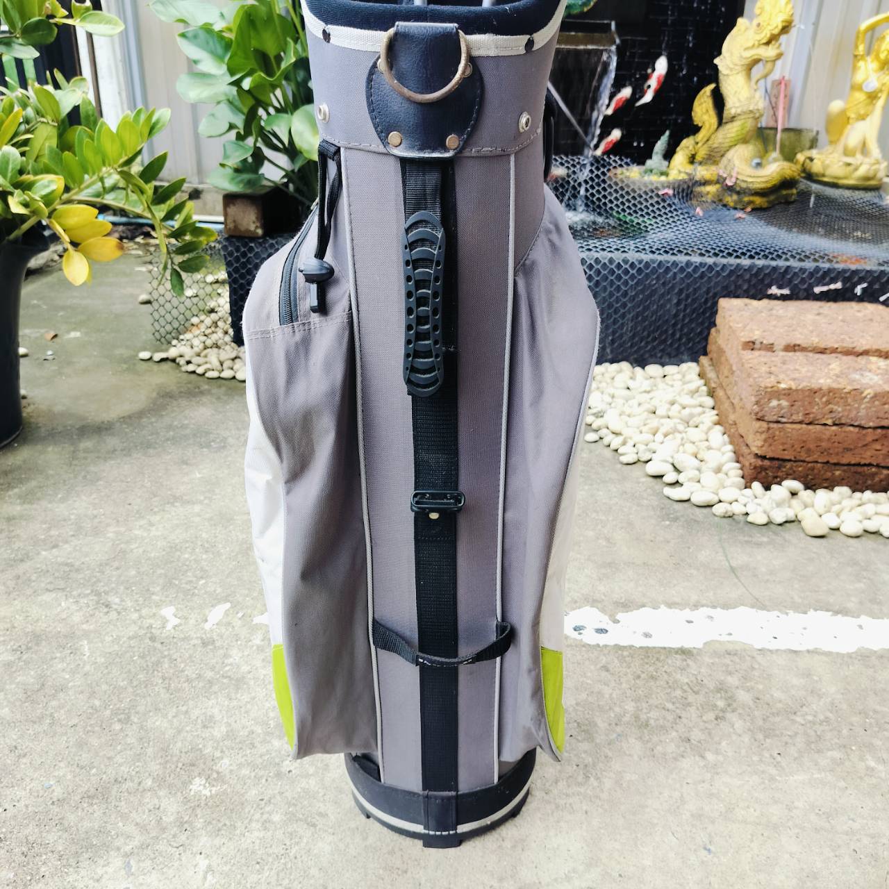 ไม้กอล์ฟครบชุดสำหรับผู้หญิง DUNLOP LOCO L SERIES ชุดคุณภาพมาตรฐาน ราคาสุดคุ้ม . ทั้งชุดประกอบด้วย Driver องศา13 กระดองเคฟล่า และแบนราบลงมา CG ต่ำ ตีง่าย และตีไกลอย่างมาก ไม้กอล์ฟพรีเมี่ยมญี่ปุ่นมือสอง ของแท้ By NakaraLuxurious
