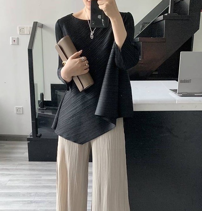 อก 38 นิ้ว 2MUAY รุ่น GJO7161 เสื้อพลีทงานคุณภาพ เสื้อผู้หญิง 13สี FREE SIZE HALF SLEEVE ASYMMETRIC PLEATED TOP