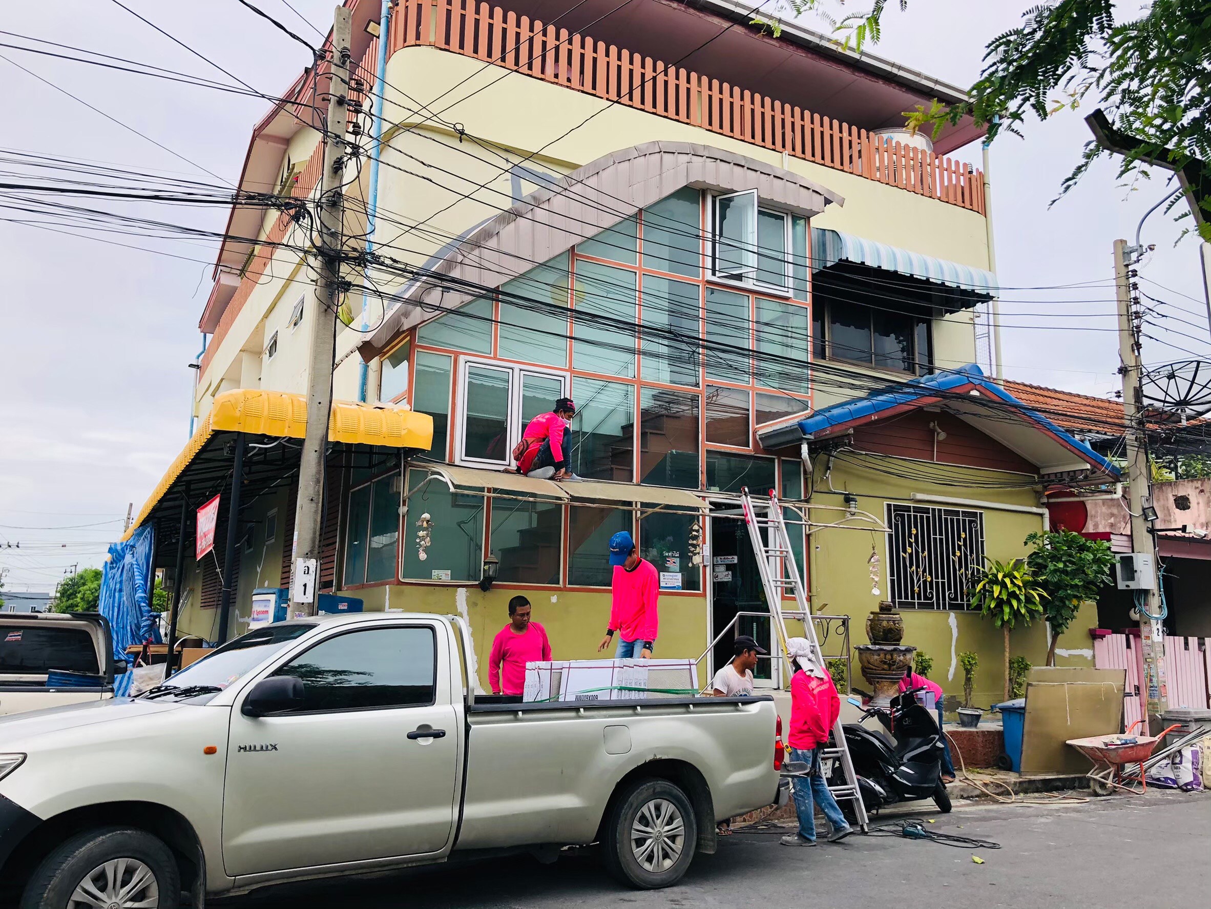 งานตกแต่งภายนอก&ภายใน งานเฟอร์นิเจอร์@อพาร์ทเม้นท์