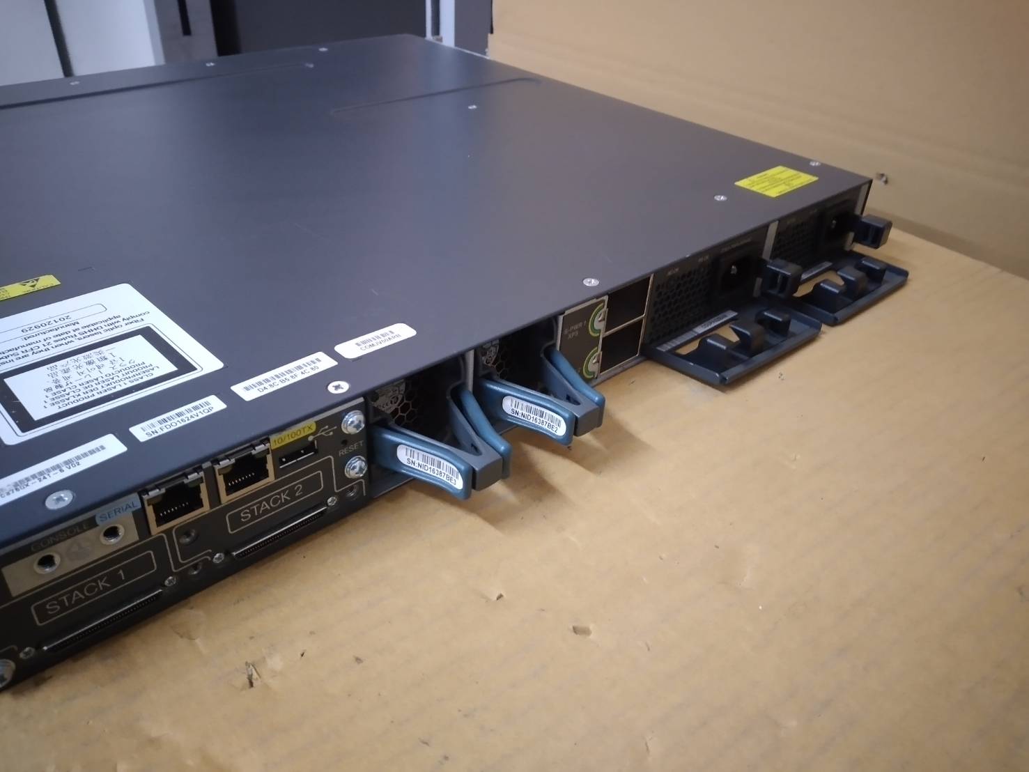 Cisco WS-C3750X-24T-S 24 Port Gigabit Switch