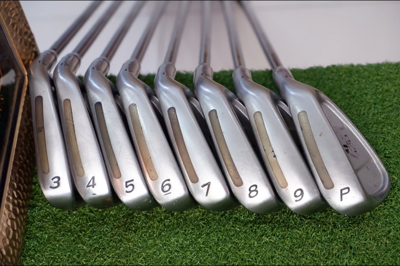IRON SET Taylormade 320