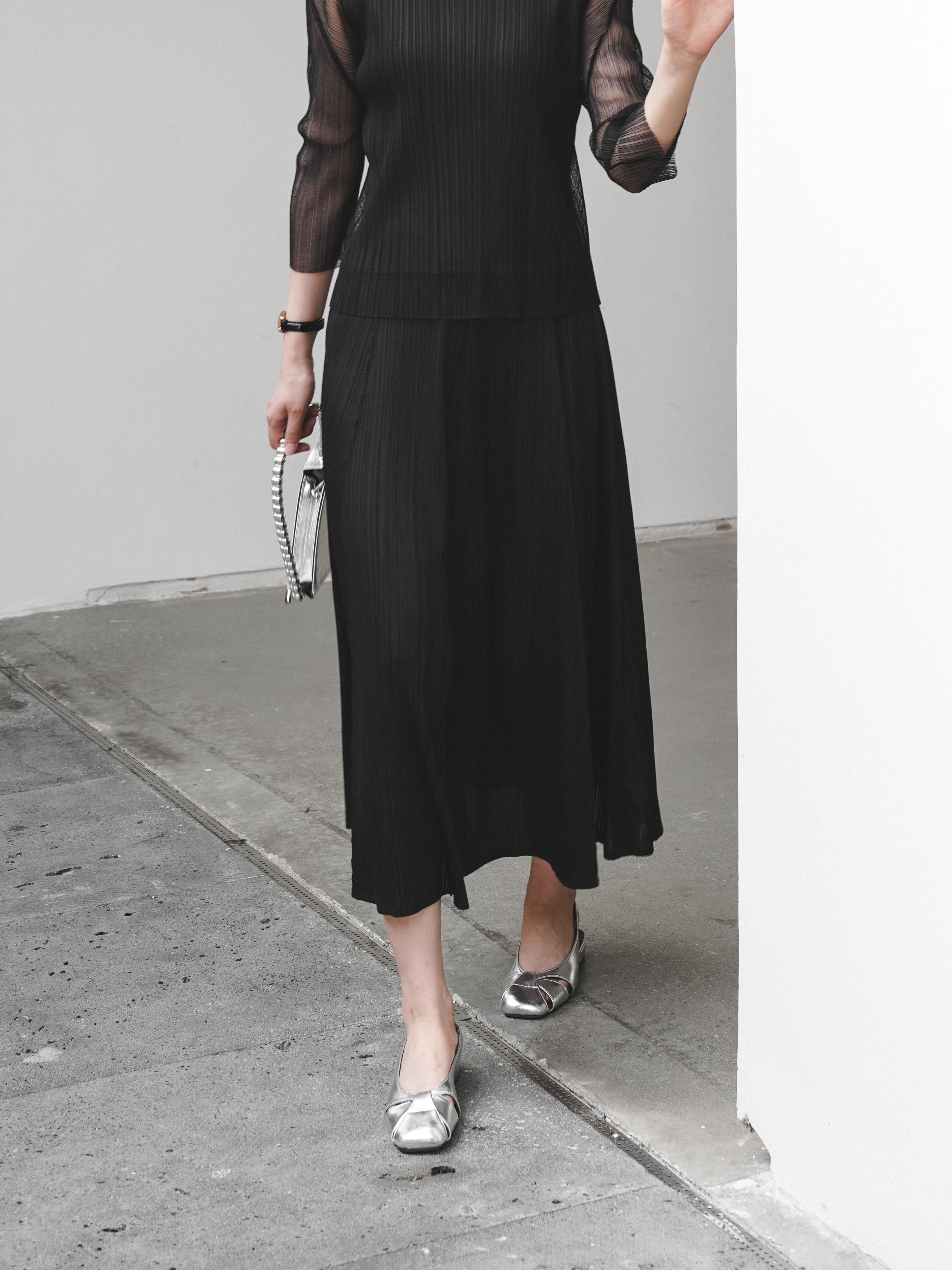 ปรับราคาลง20%!! ยาว 32.5นิ้ว! 2MUAY รุ่น GJO1190 กระโปรงพลีทคุณภาพ FLARE PLEATED SKIRT 8 สี FREE SIZE