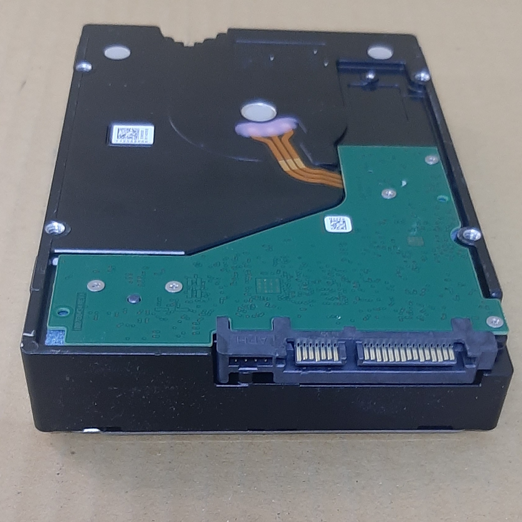 Seagate Exos 7E8 8TB SATA 3.5" 7200RPM ฮาร์ดดิส มือสอง ประกันร้าน 1 เดือน