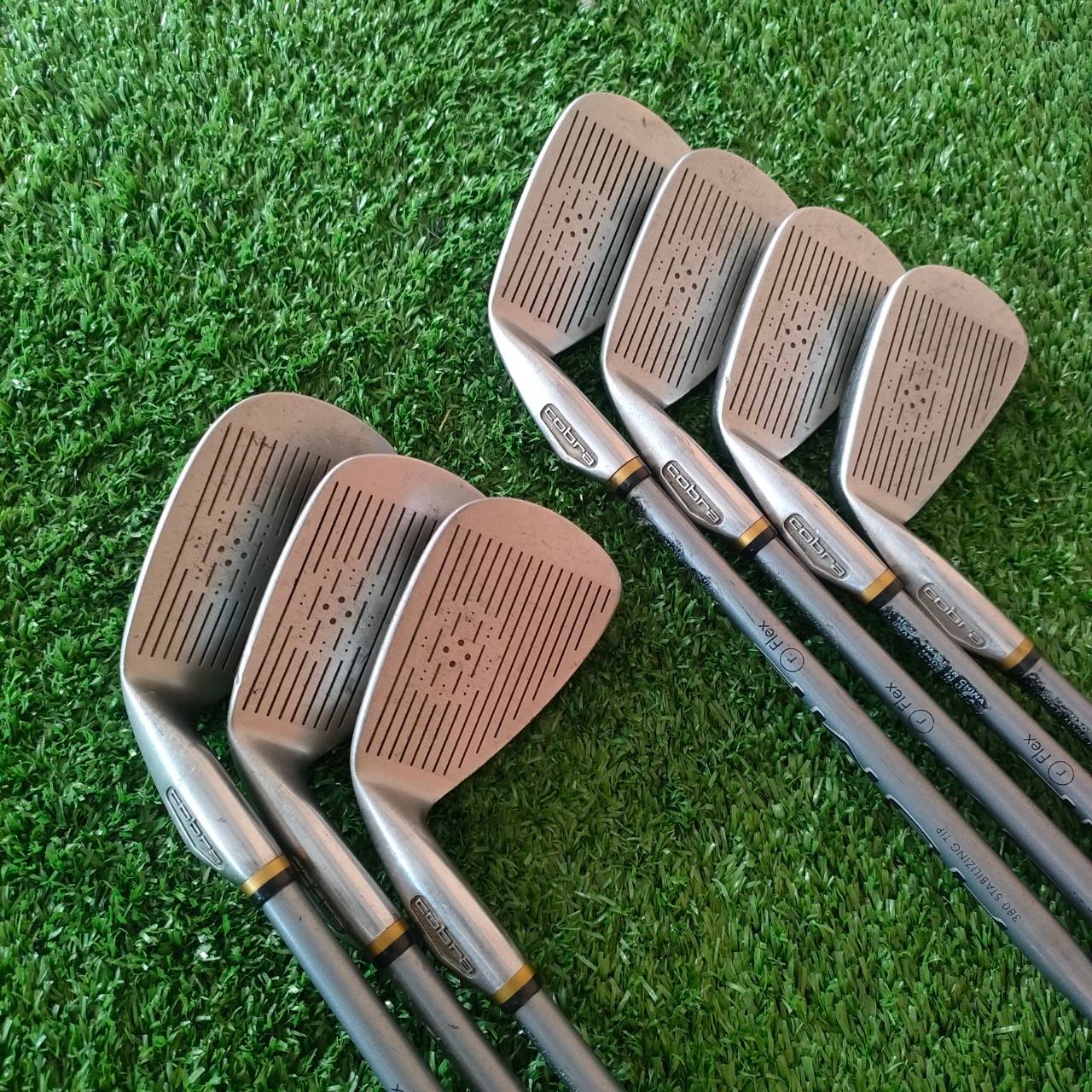 ชุดเหล็ก KING COBRA II OVERSIZE มีเหล็ก 5-9 เเละ PW SW ก้าน HUMP IQ SYSTEM FLEX R เหล็กใบใหญ่ เบา ตีง่ายมากๆ ระยะดีมากๆ สไตล์ KING COBRA