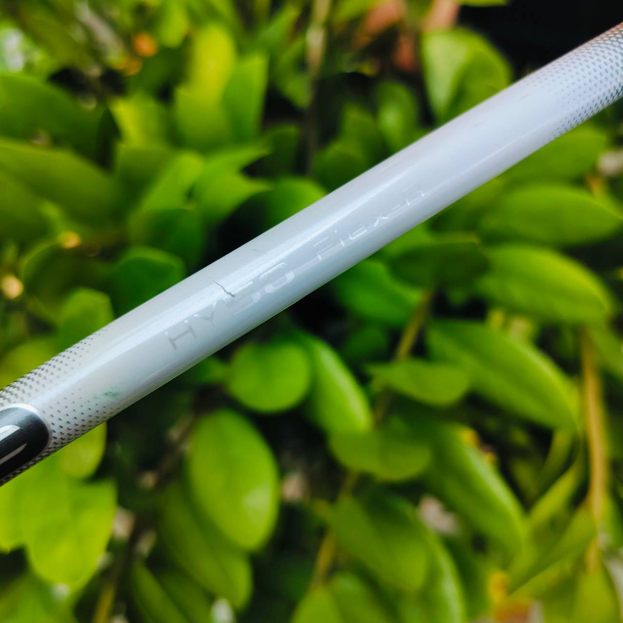 U5 Titleist TSi1 องศา 23 ก้าน TSP299 50 Flex R ค่า MOI สูง ให้ความเสถียร และ ความเร็วสูงจากทั่วทั้งหน้าไม้ ชดเชยความผิดพลาดสูง และ ตีไกลขึ้น ไม้กอล์ฟพรีเมี่ยมมือสอง ของแท้ By NakaraLuxurious