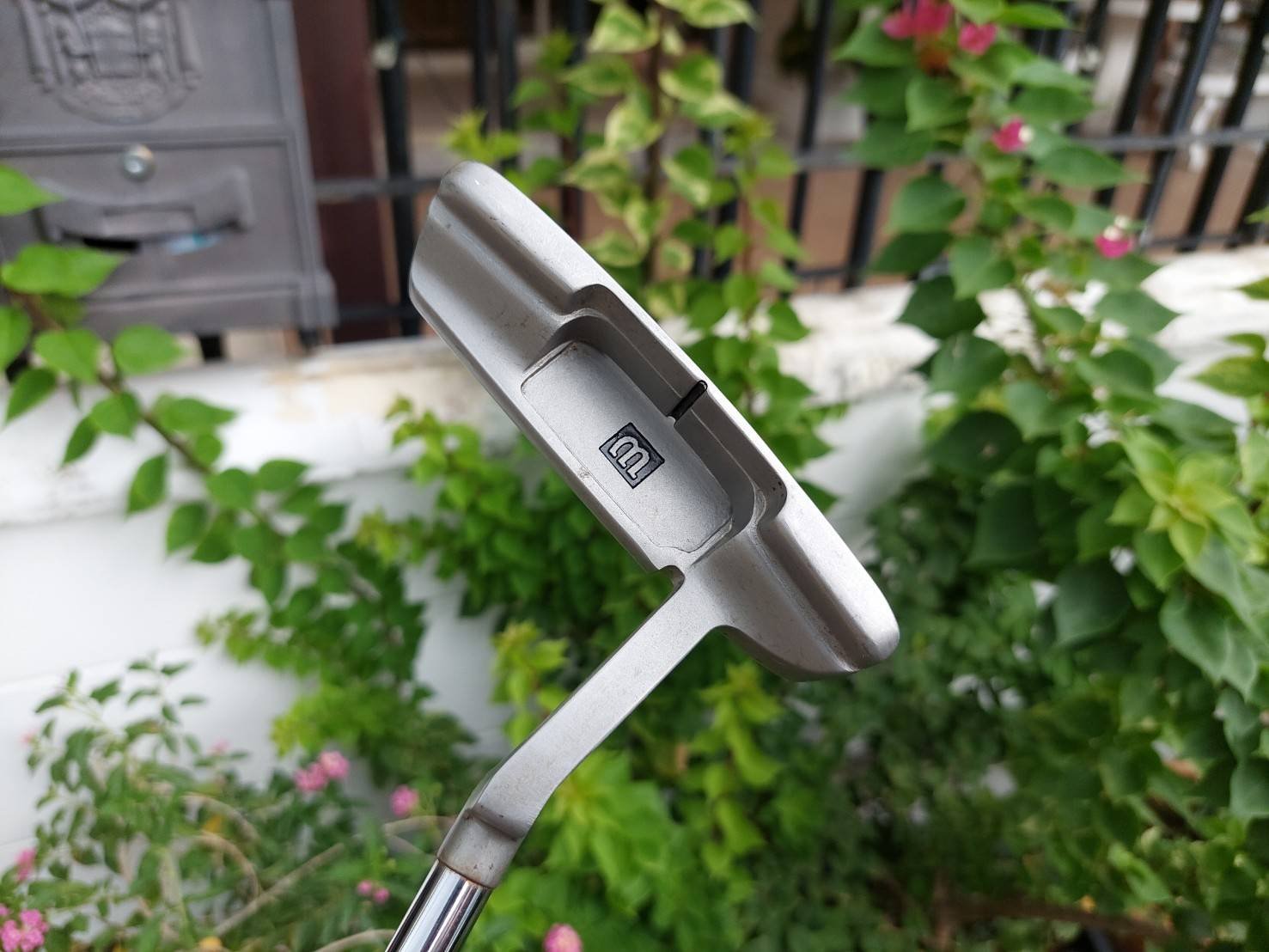 PUTTER WILSON DEEP RED